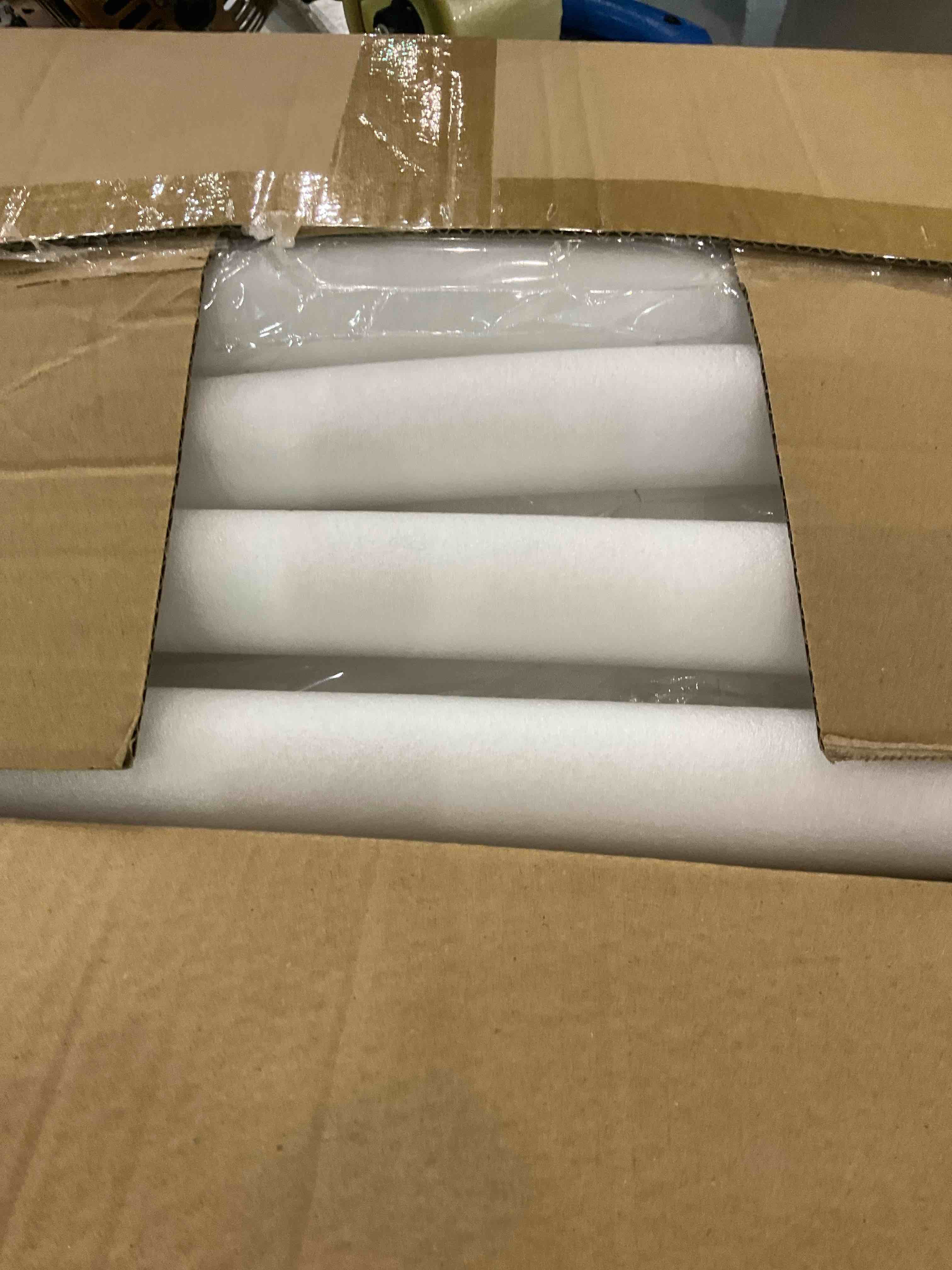https://s3.amazonaws.com/lotting-images-prod/bidfta/EXS00917603_1704978383361.jpeg