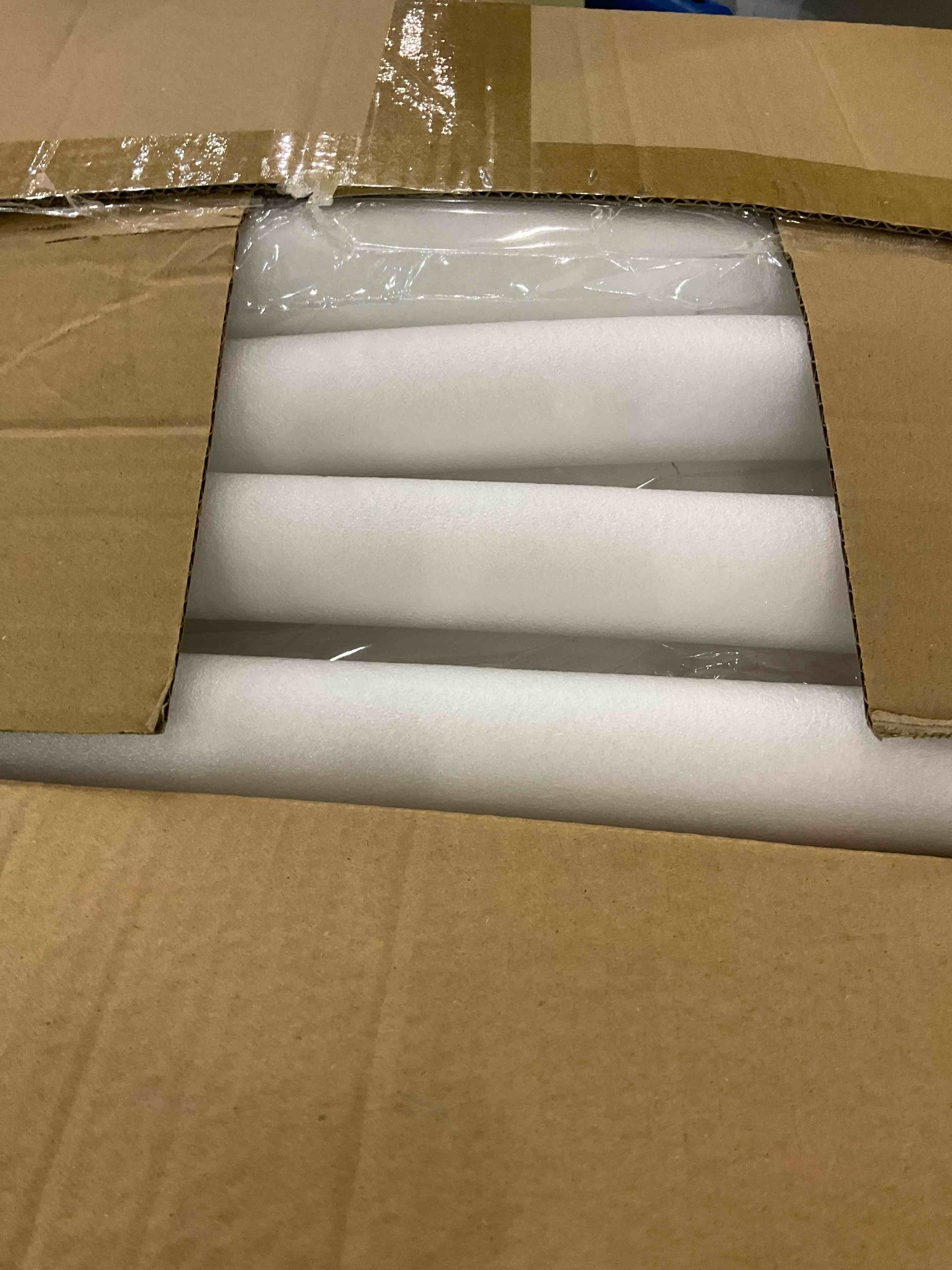 https://s3.amazonaws.com/lotting-images-prod/bidfta/EXS00917603_1704978385264.jpeg