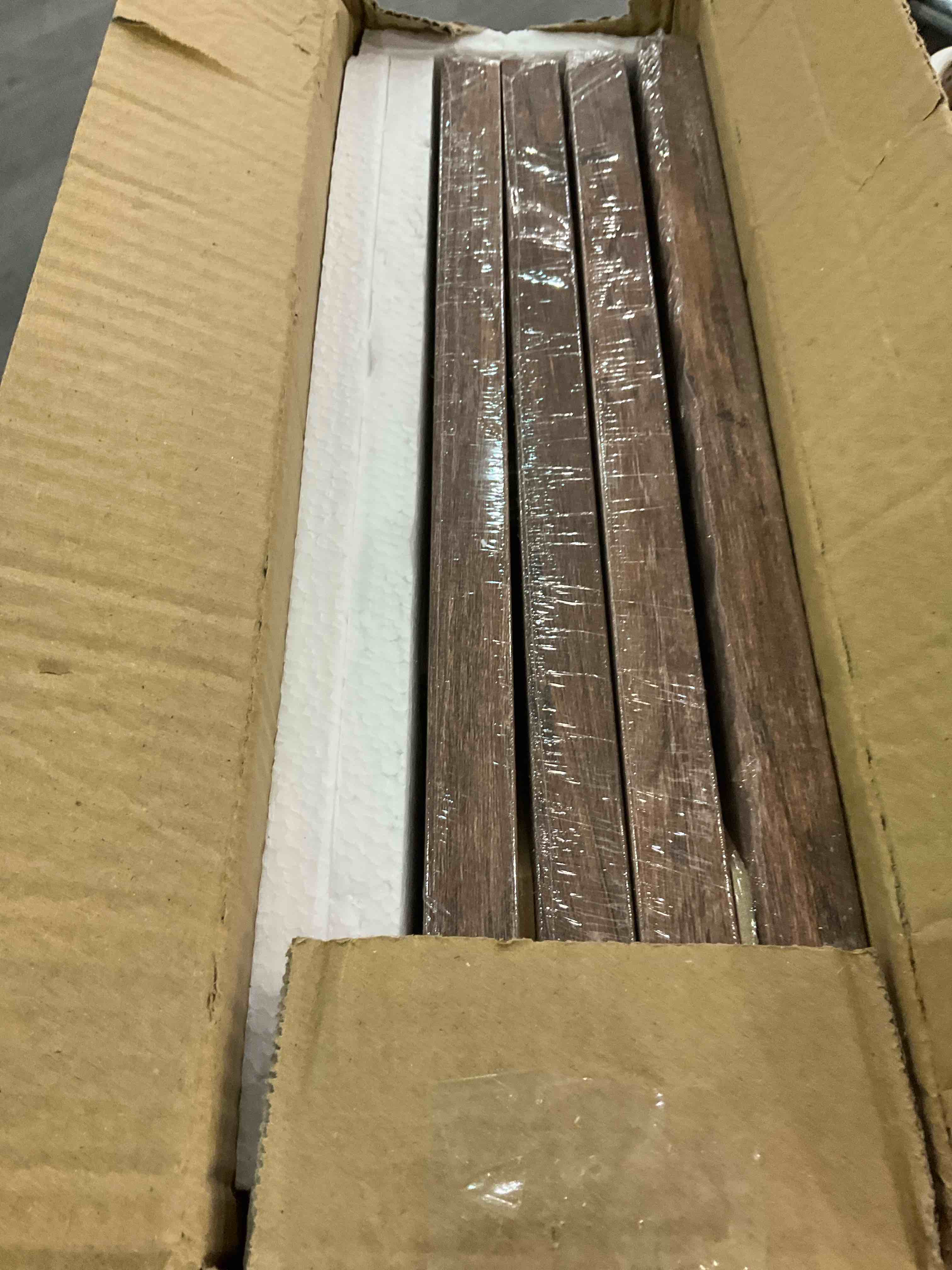 https://s3.amazonaws.com/lotting-images-prod/bidfta/EXS00917834_1705073577913.jpeg