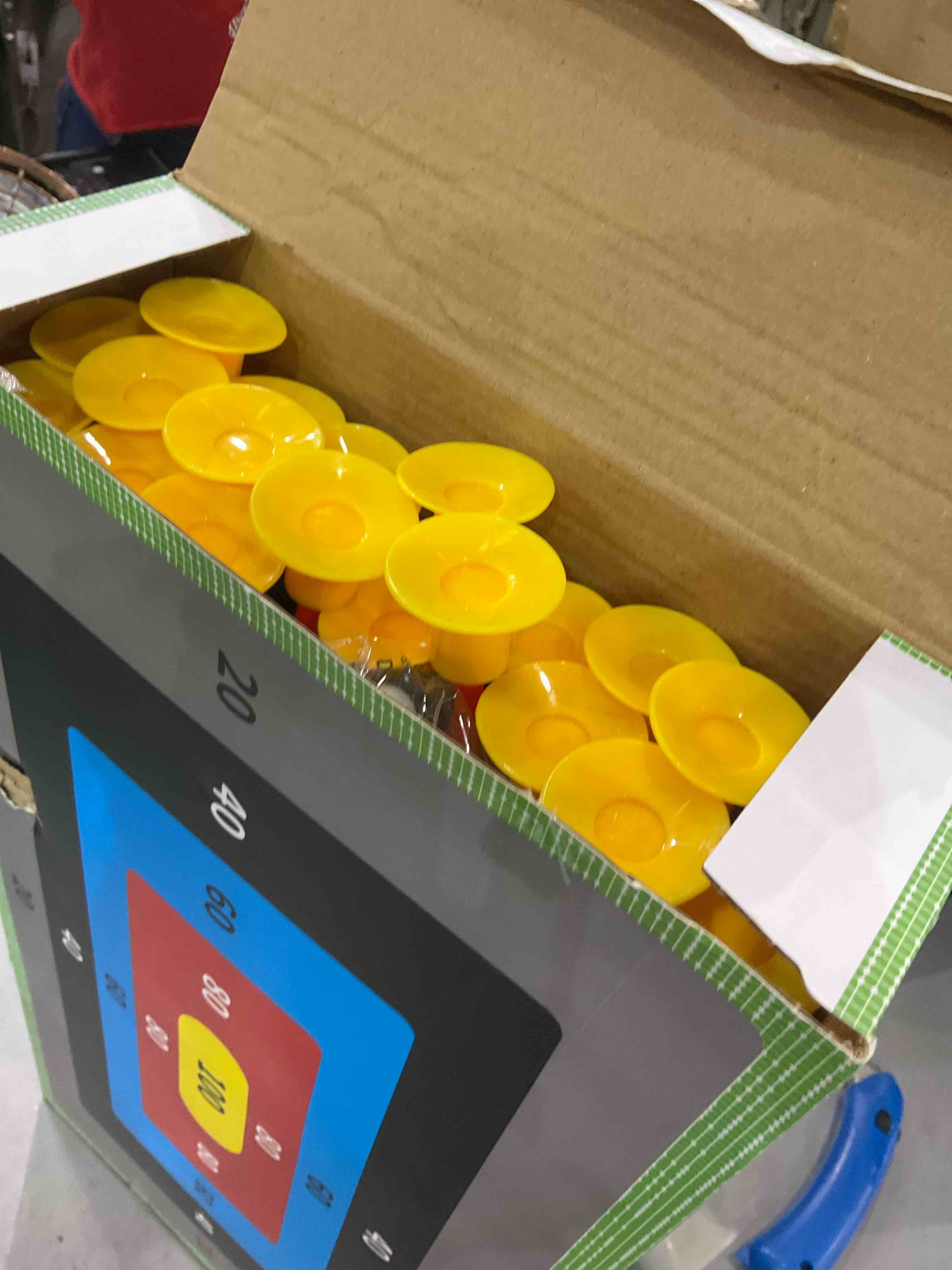 https://s3.amazonaws.com/lotting-images-prod/bidfta/EXS00917877_1705082365067.jpeg