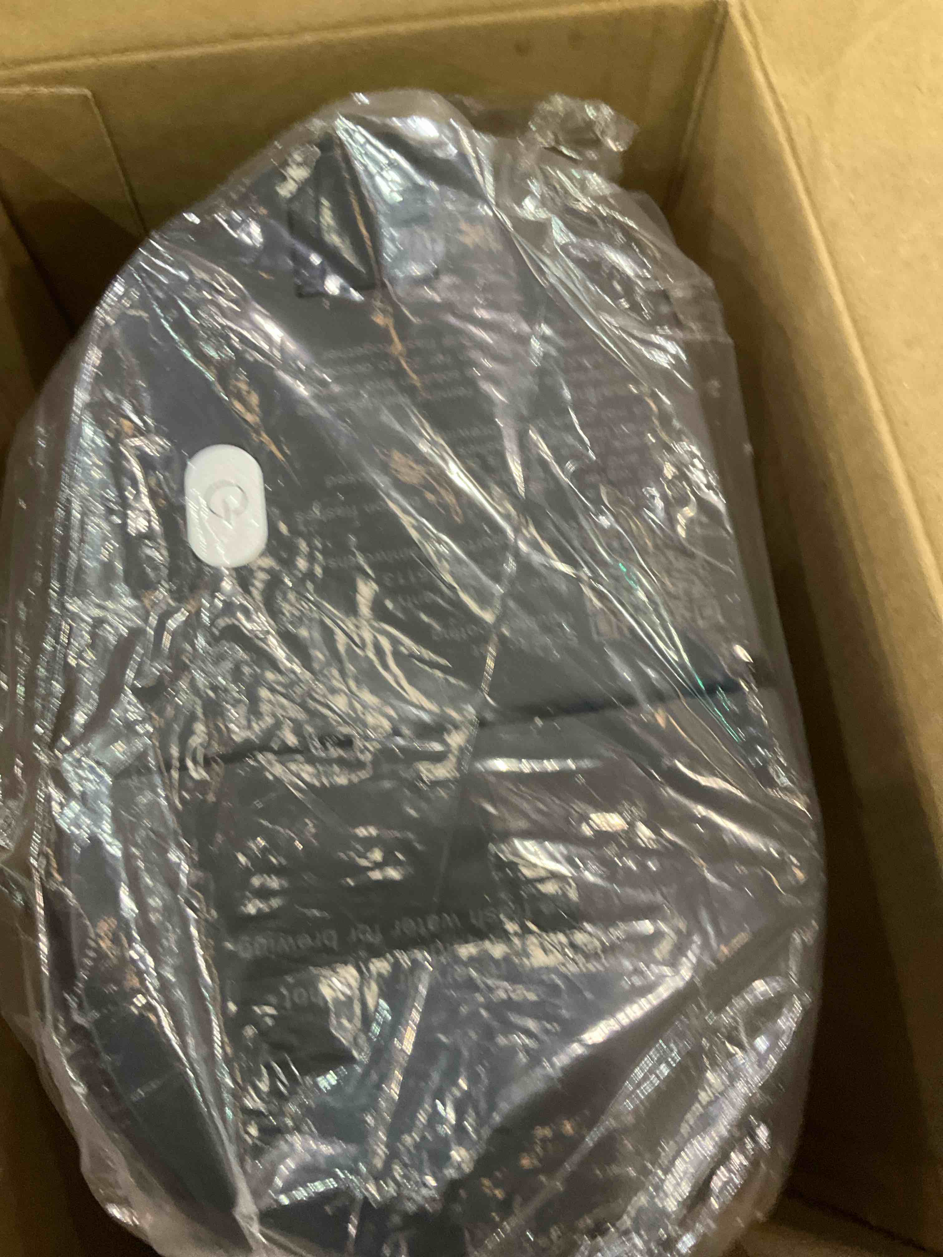 https://s3.amazonaws.com/lotting-images-prod/bidfta/EXS00917900_1705085326649.jpeg