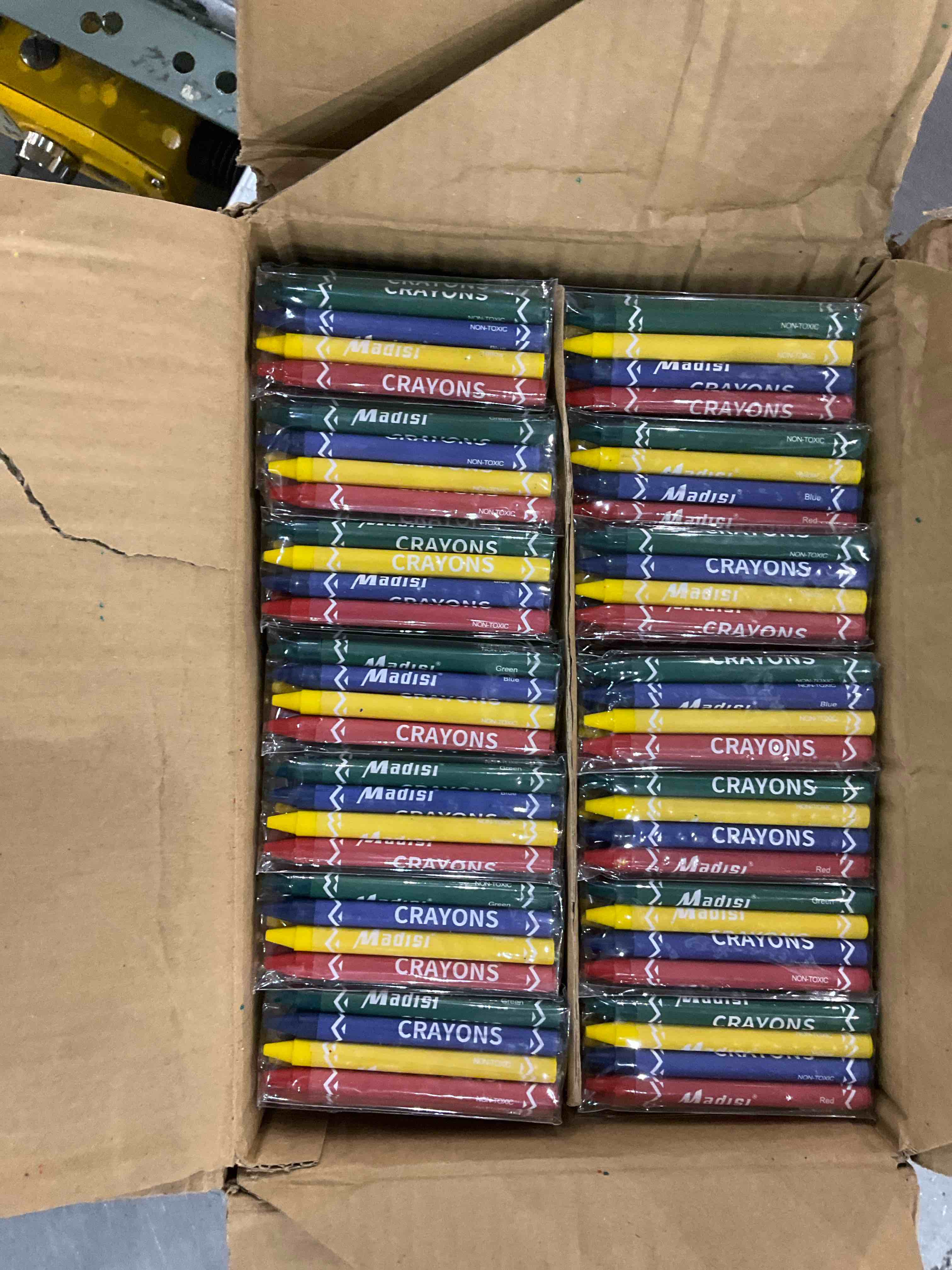 https://s3.amazonaws.com/lotting-images-prod/bidfta/EXS00918325_1701867075728.jpeg