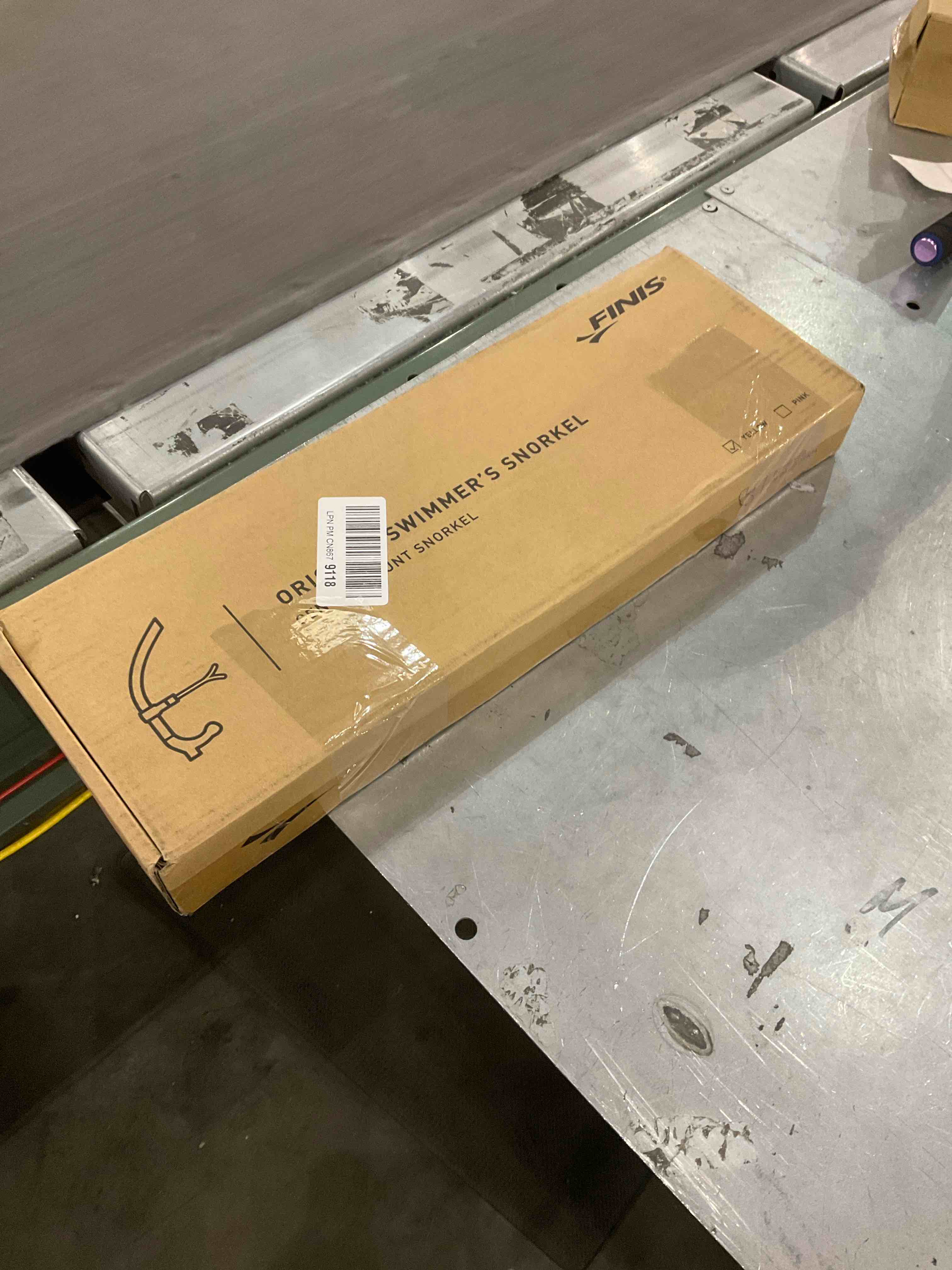https://s3.amazonaws.com/lotting-images-prod/bidfta/EXS00919038_1701264088166.jpeg