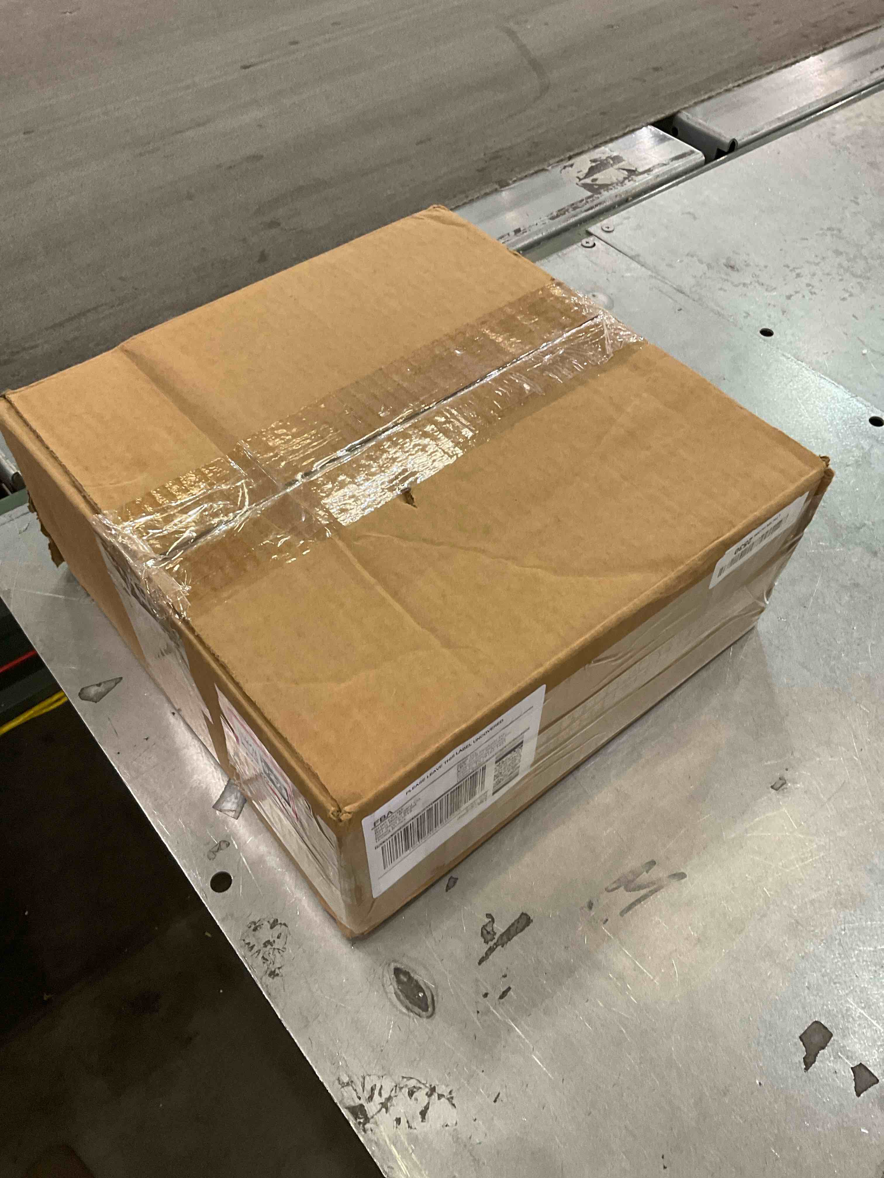 https://s3.amazonaws.com/lotting-images-prod/bidfta/EXS00919274_1701357838103.jpeg