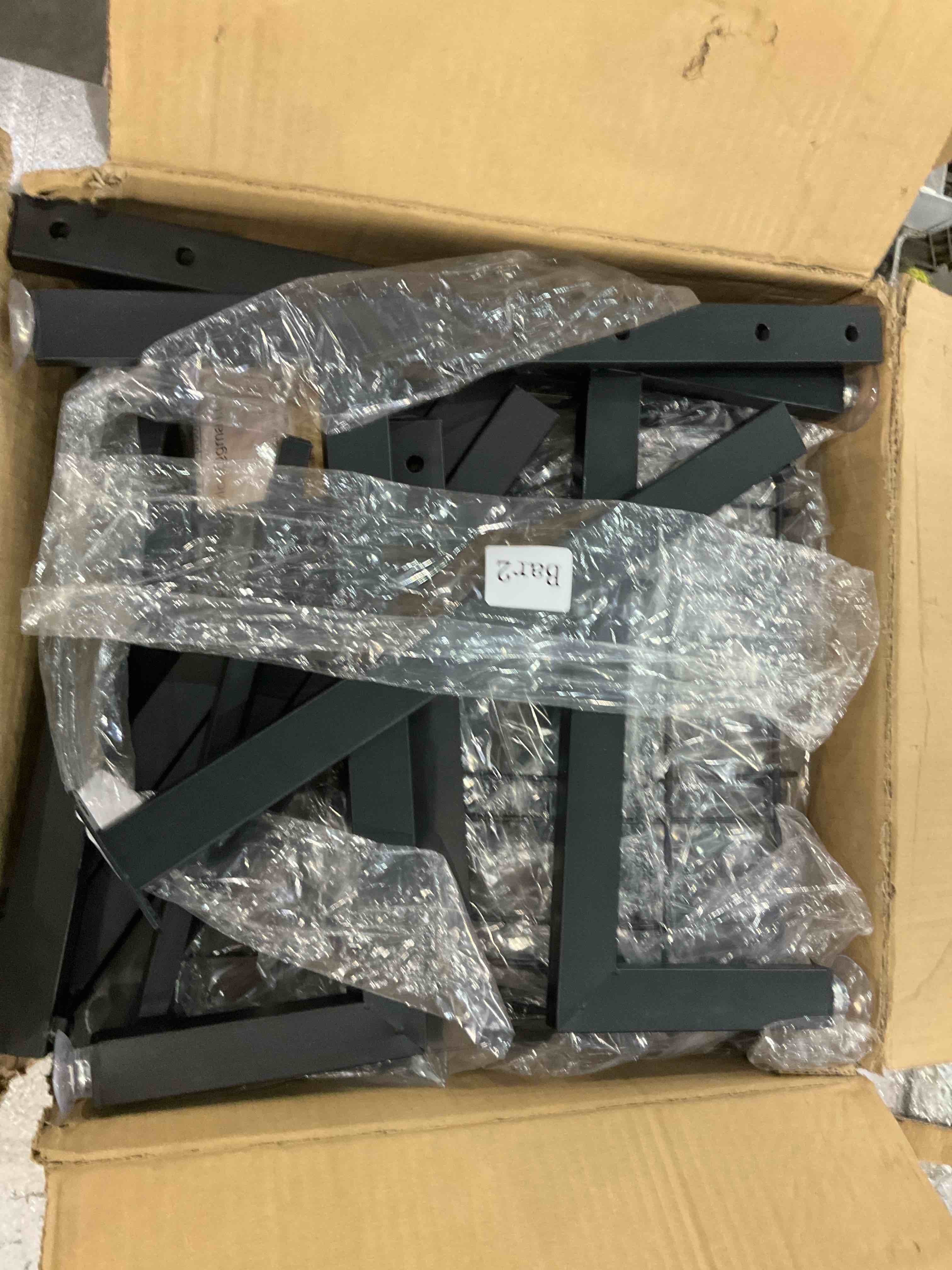 https://s3.amazonaws.com/lotting-images-prod/bidfta/EXS00919570_1702297171957.jpeg