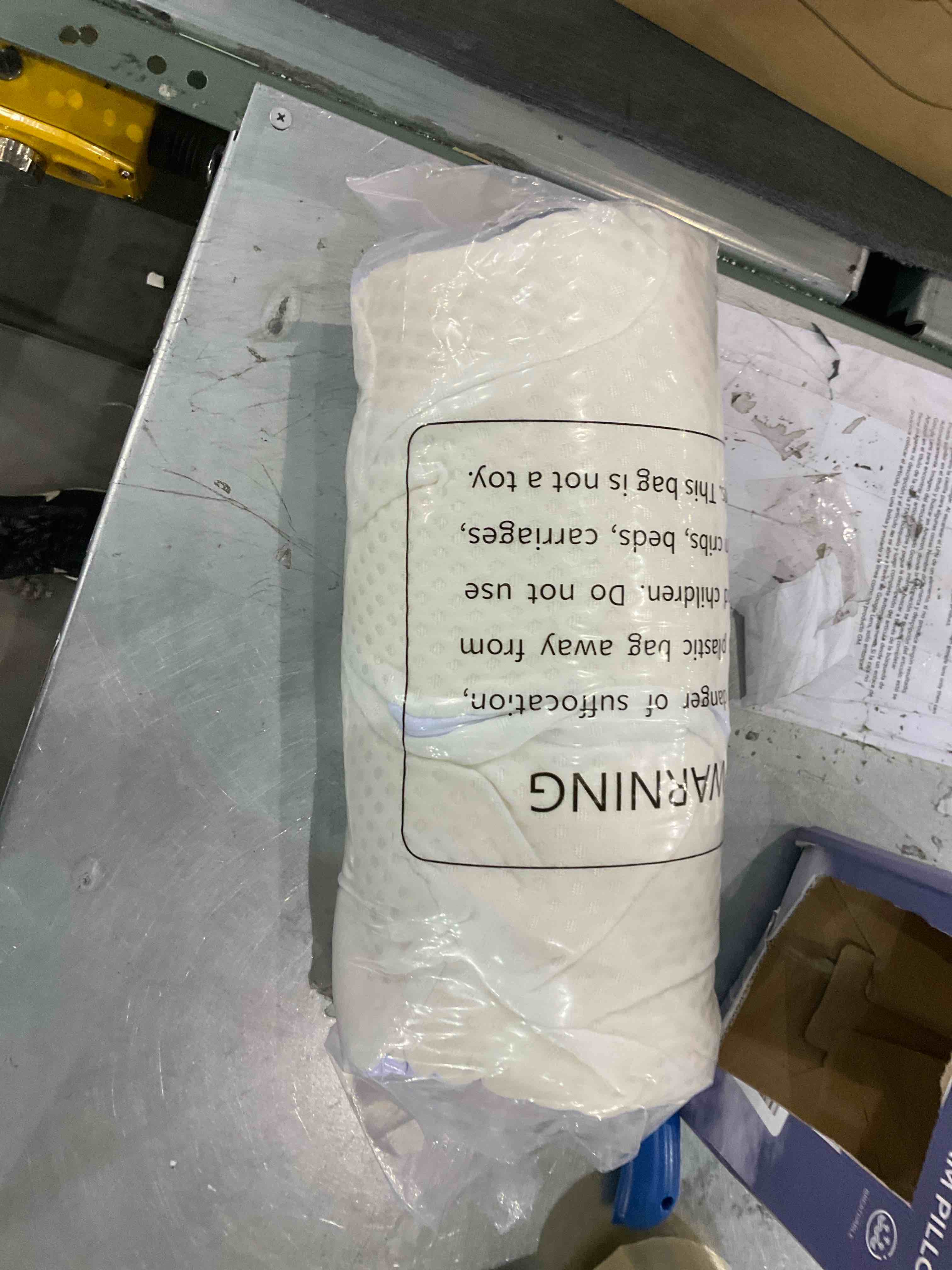 https://s3.amazonaws.com/lotting-images-prod/bidfta/EXS00919753_1702387573483.jpeg