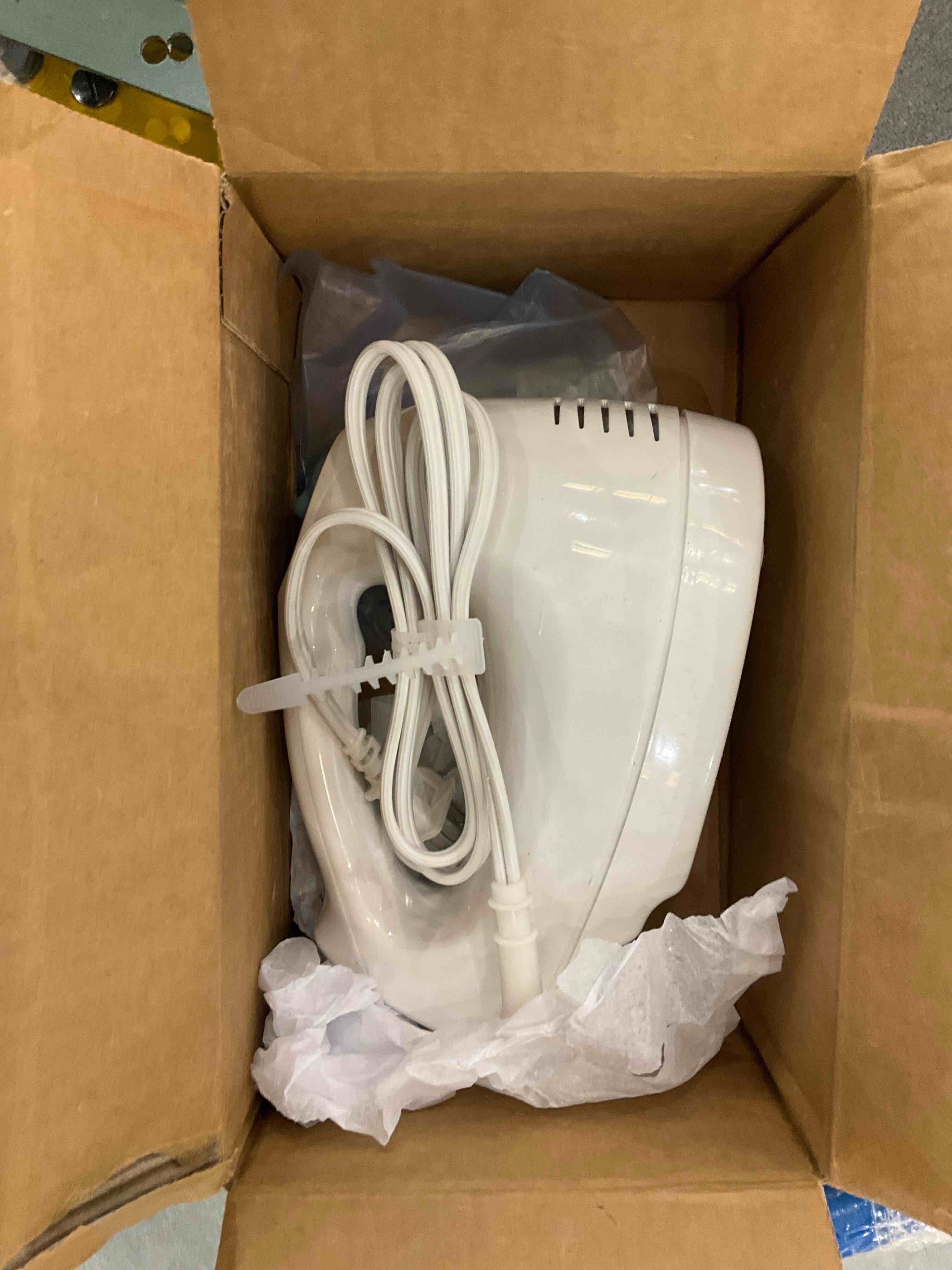 https://s3.amazonaws.com/lotting-images-prod/bidfta/EXS00919826_1702402847679.jpeg
