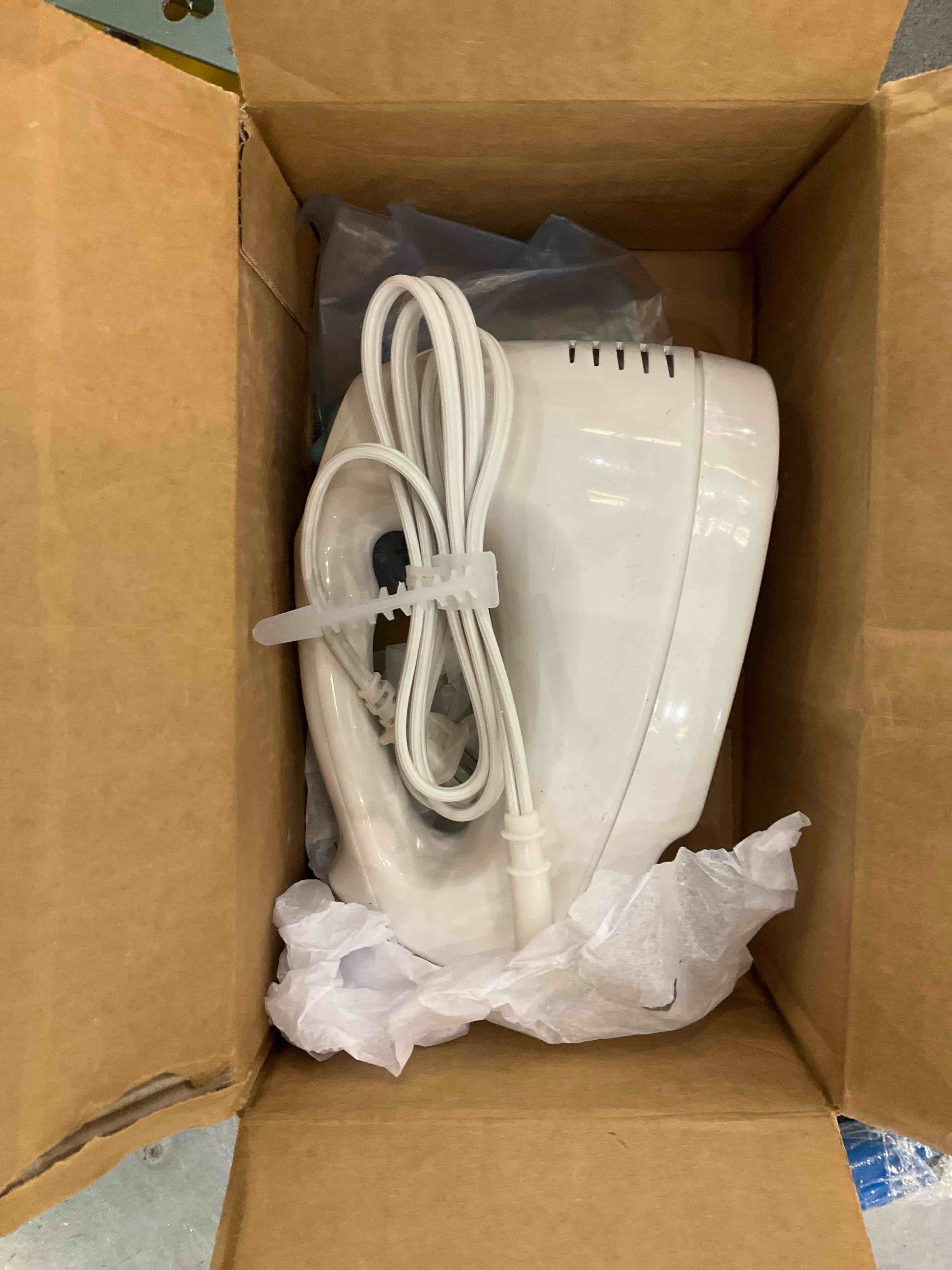 https://s3.amazonaws.com/lotting-images-prod/bidfta/EXS00919826_1702402848581.jpeg