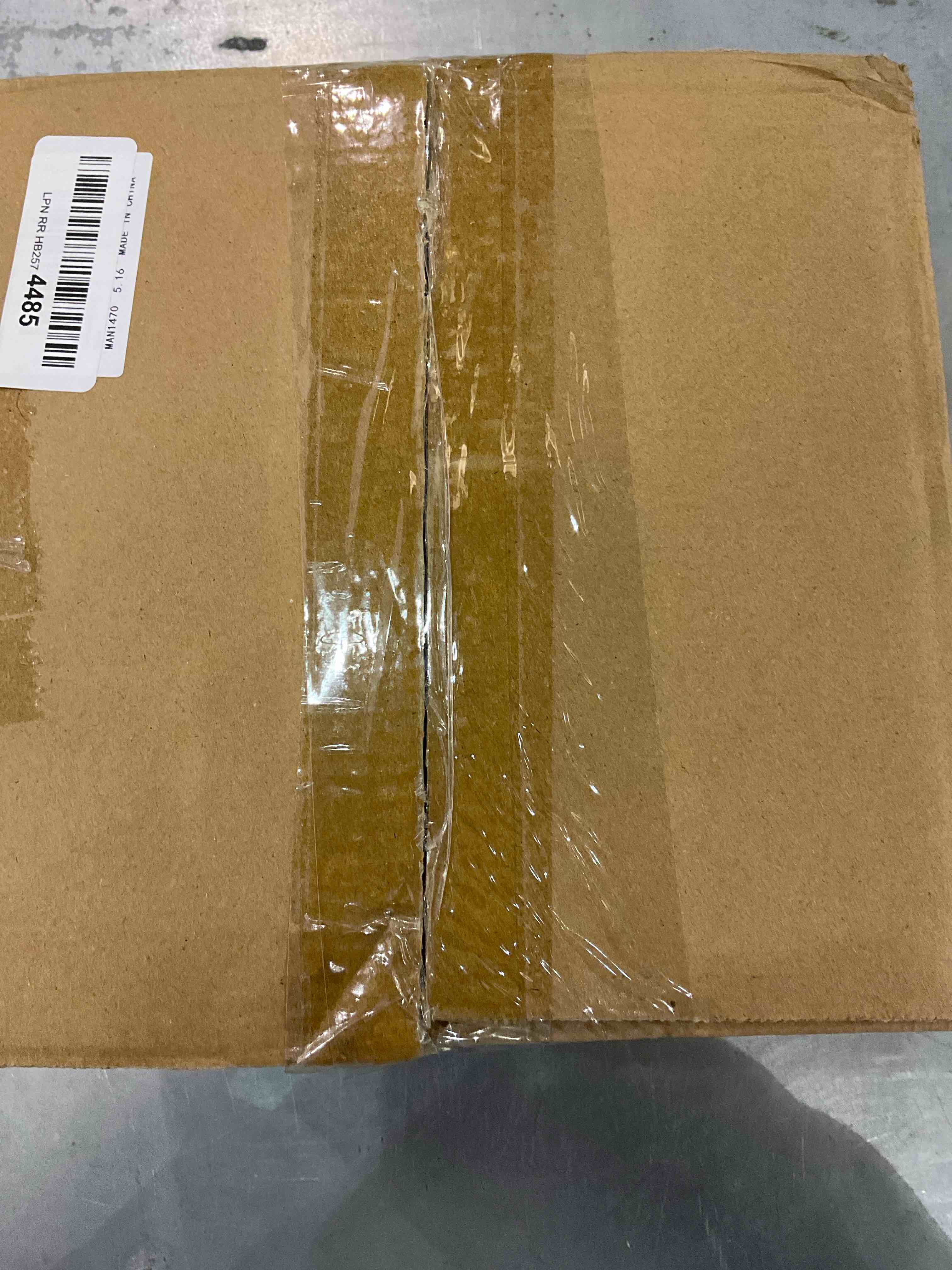 https://s3.amazonaws.com/lotting-images-prod/bidfta/EXS00920350_1701455944905.jpeg