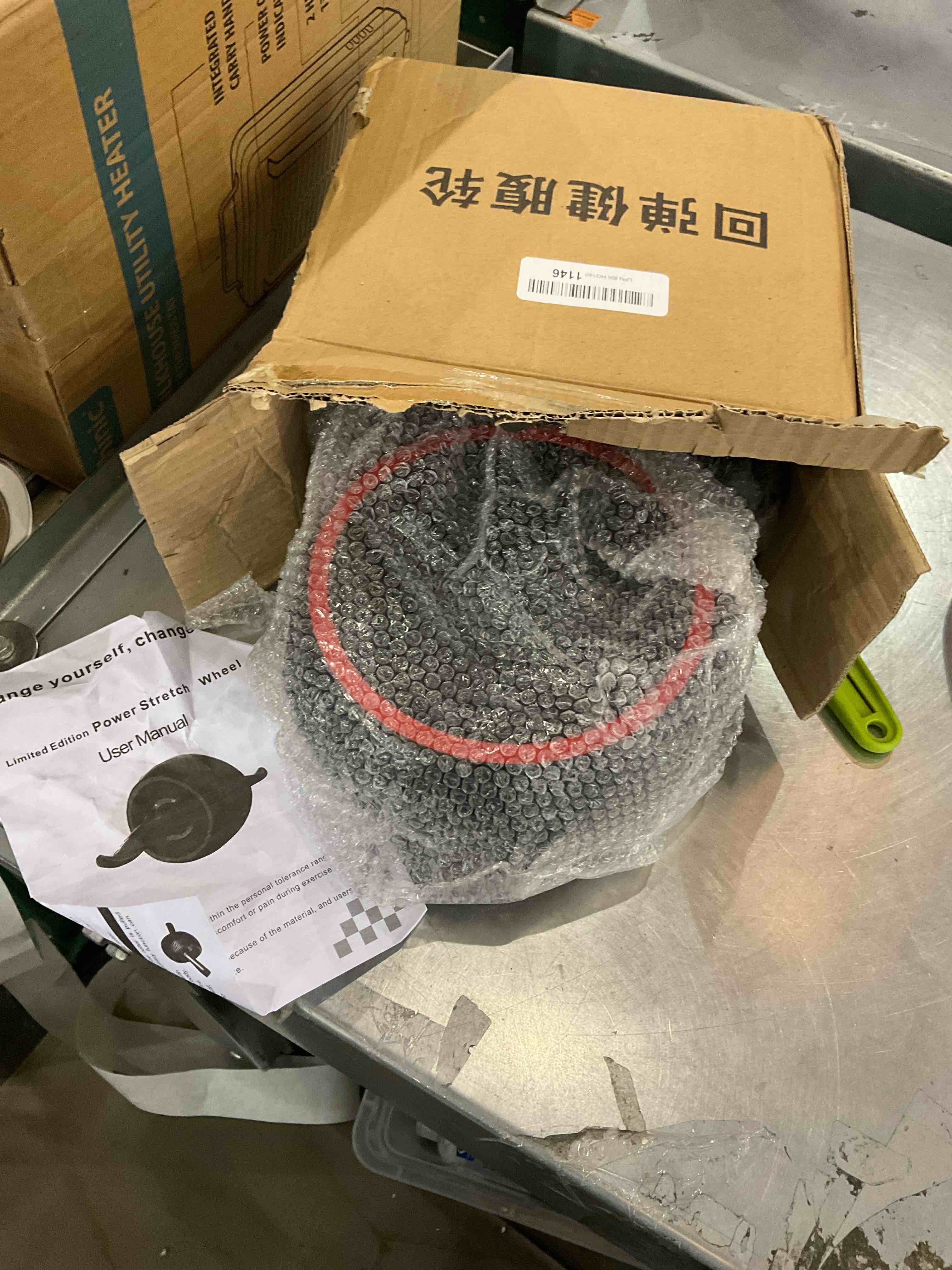 https://s3.amazonaws.com/lotting-images-prod/bidfta/EXS00921566_1704467121241.jpeg