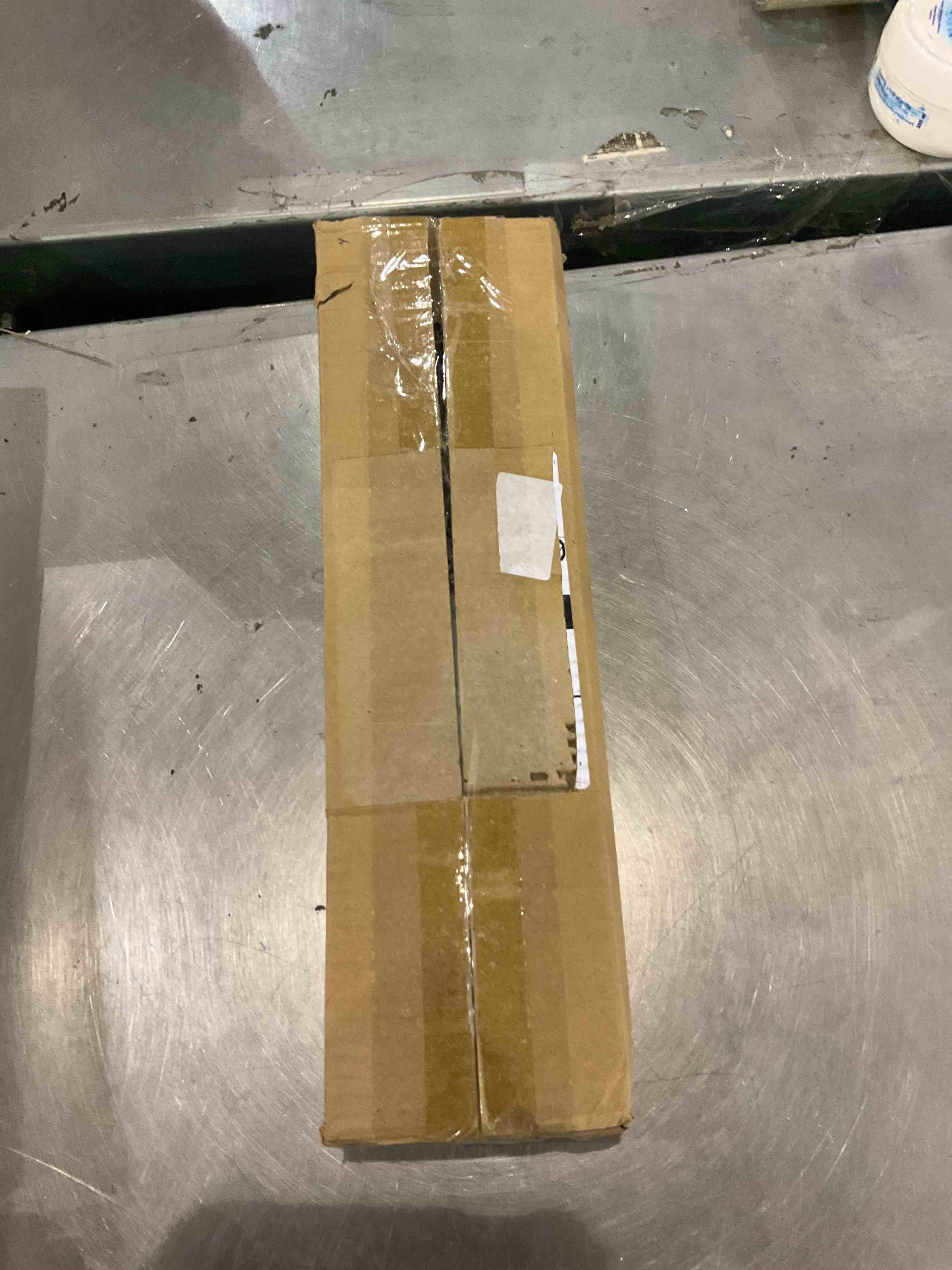 https://s3.amazonaws.com/lotting-images-prod/bidfta/EXS00921678_1704716899700.jpeg