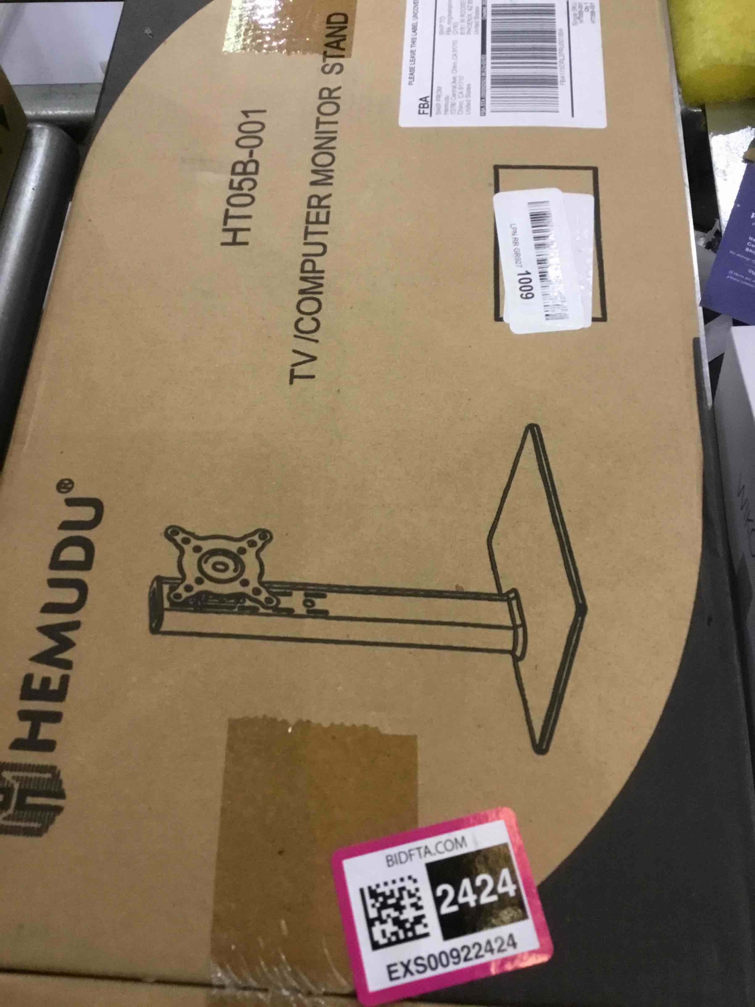 https://s3.amazonaws.com/lotting-images-prod/bidfta/EXS00922424_1702572777615.jpeg