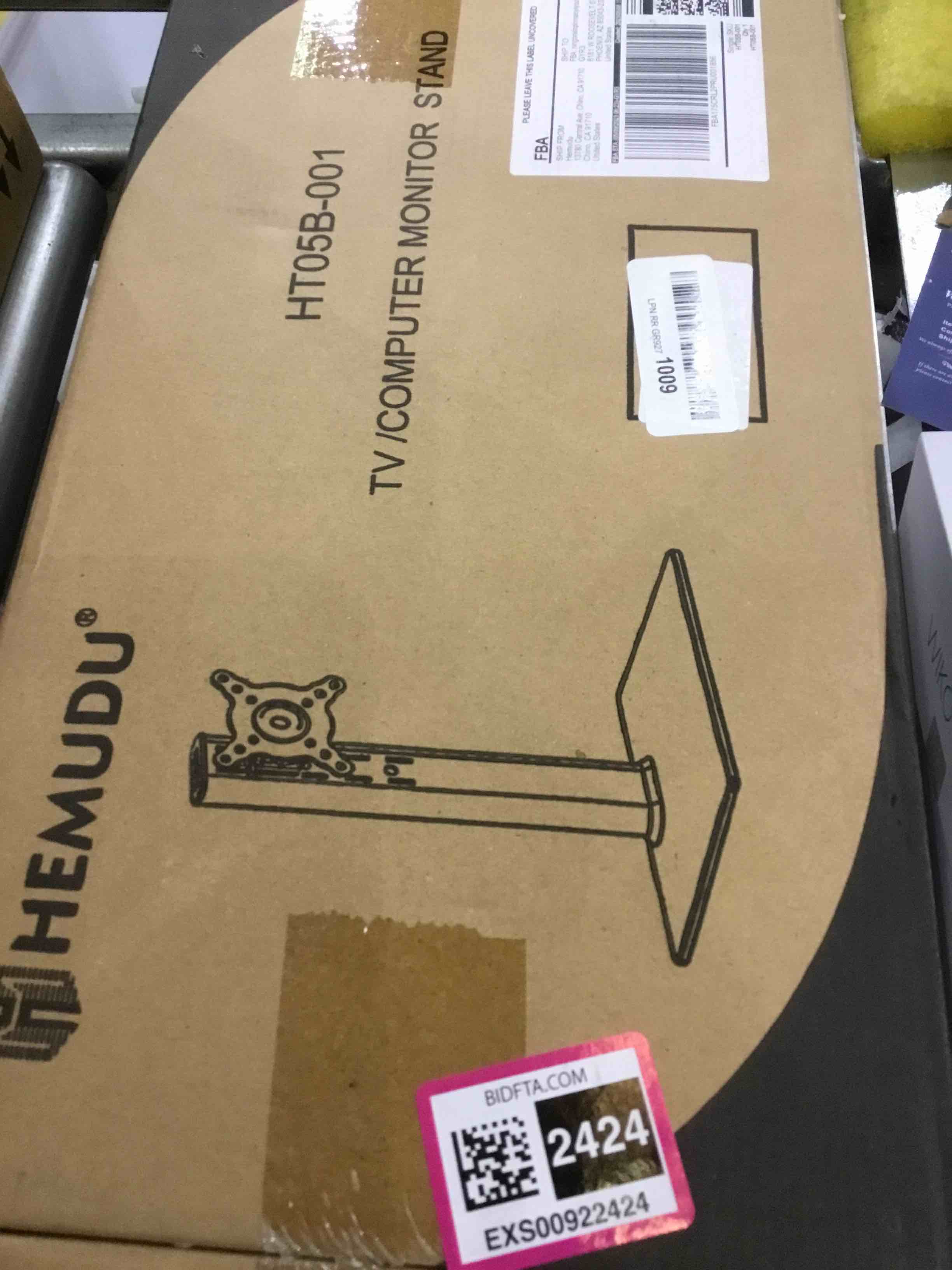 https://s3.amazonaws.com/lotting-images-prod/bidfta/EXS00922424_1702572778766.jpeg