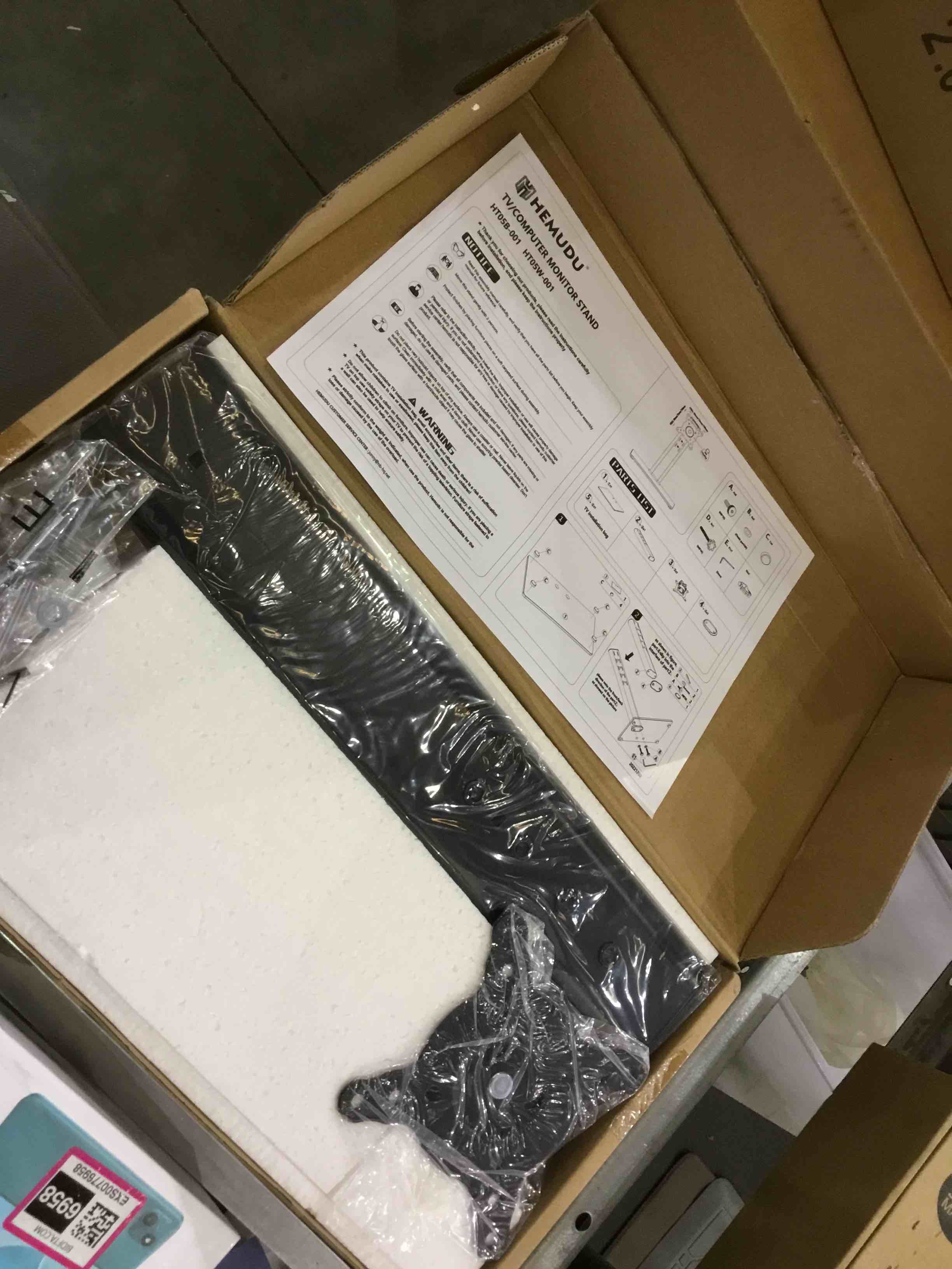 https://s3.amazonaws.com/lotting-images-prod/bidfta/EXS00922424_1702572811772.jpeg