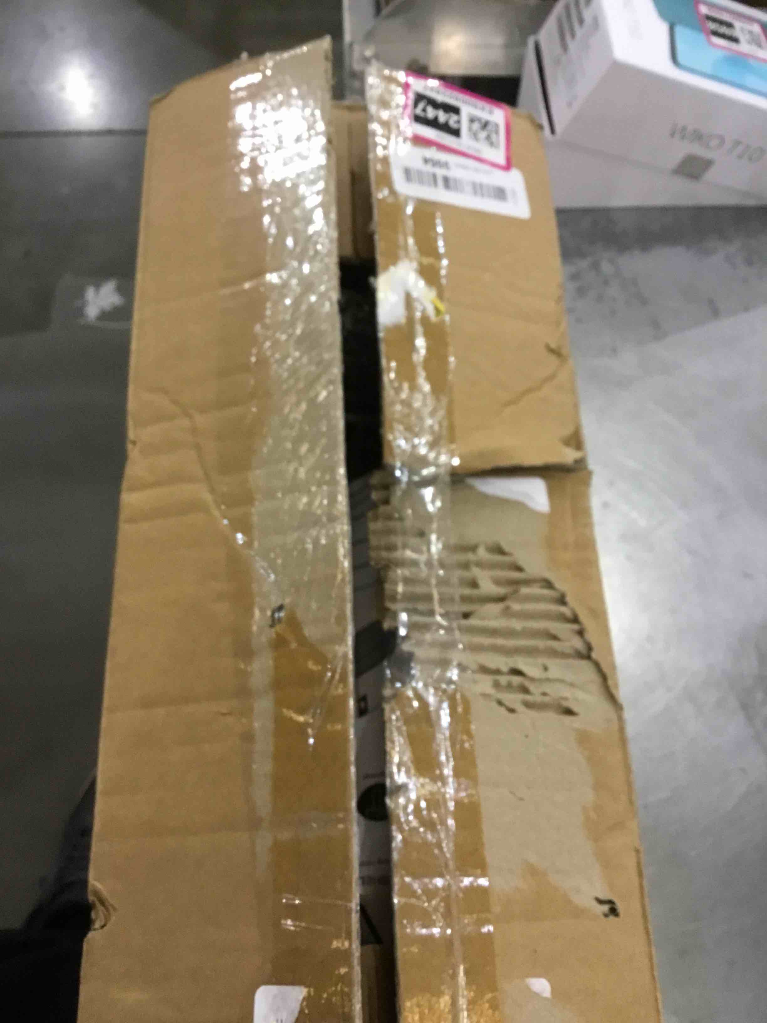 https://s3.amazonaws.com/lotting-images-prod/bidfta/EXS00922447_1702577485275.jpeg