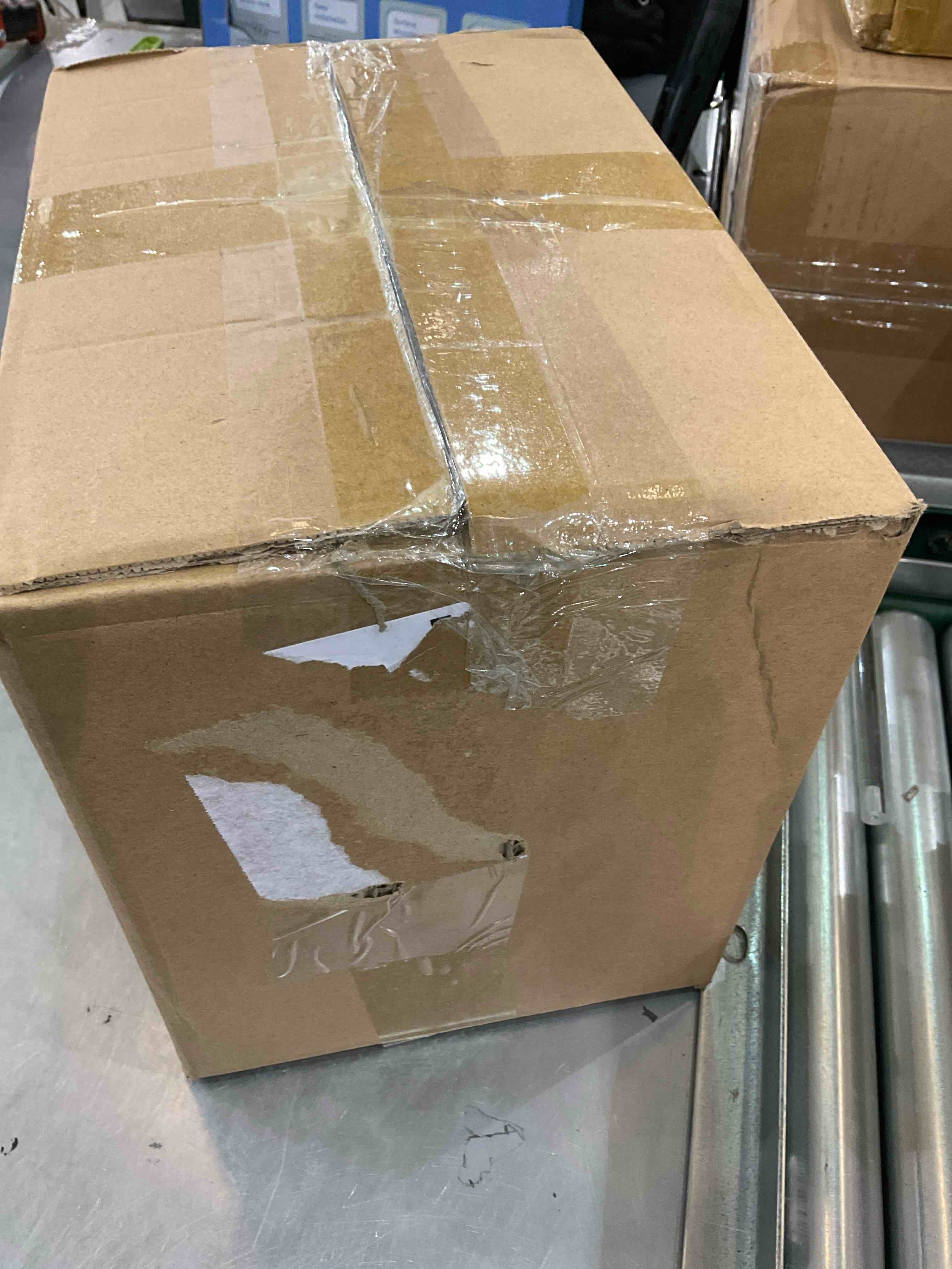 https://s3.amazonaws.com/lotting-images-prod/bidfta/EXS00923947_1701270949216.jpeg