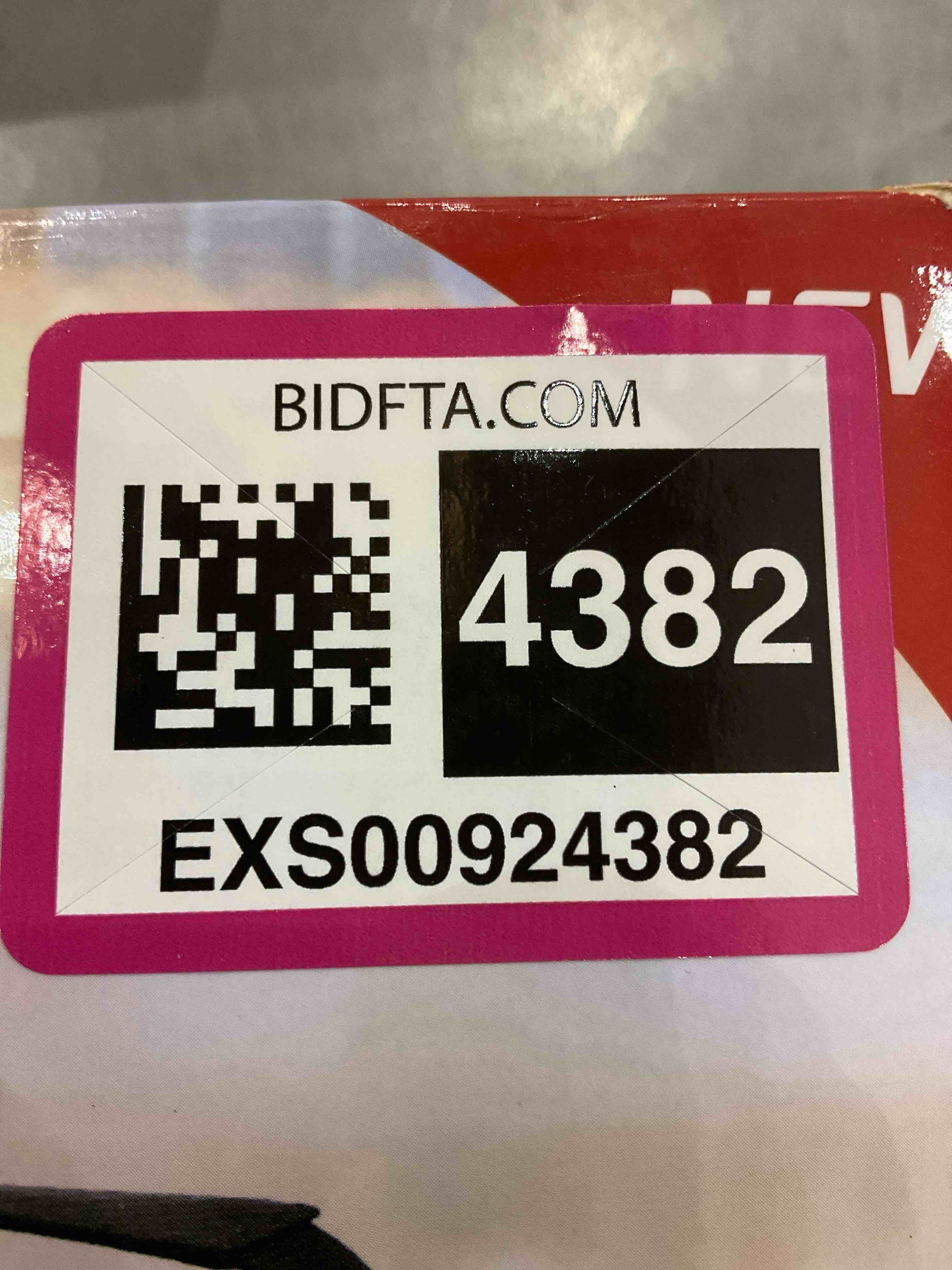 https://s3.amazonaws.com/lotting-images-prod/bidfta/EXS00924382_1703084306929.jpeg