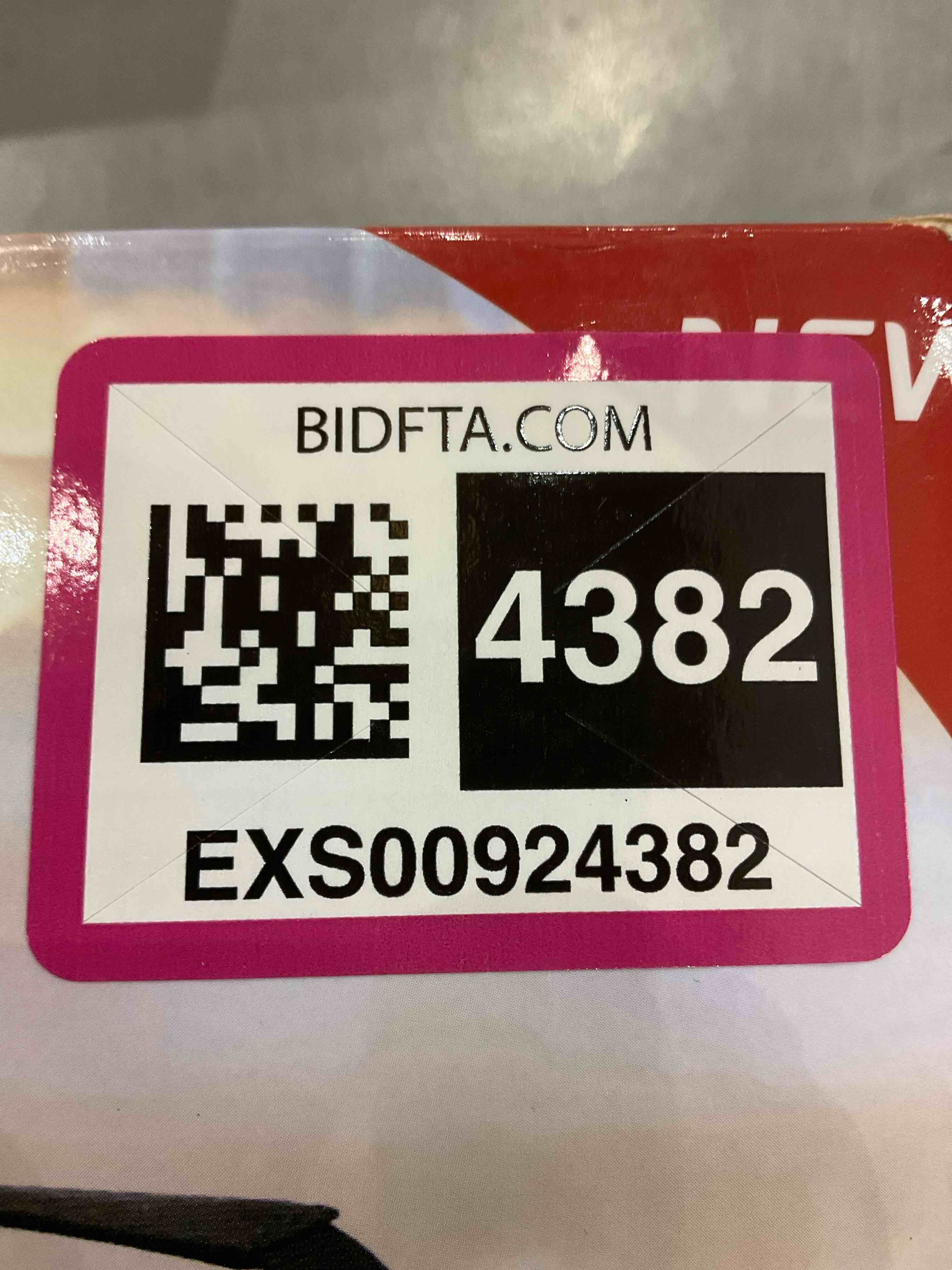 https://s3.amazonaws.com/lotting-images-prod/bidfta/EXS00924382_1703084307935.jpeg