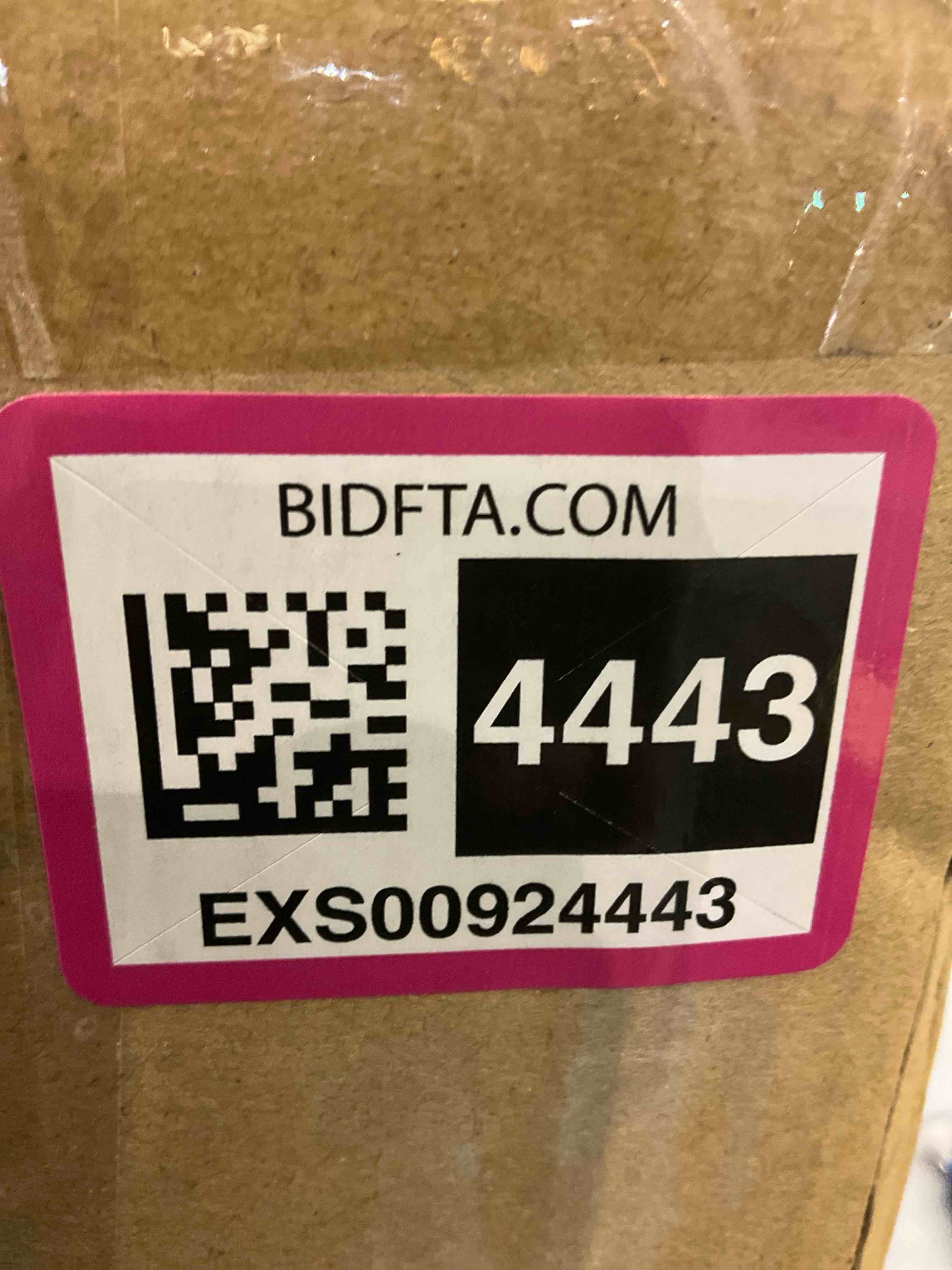 https://s3.amazonaws.com/lotting-images-prod/bidfta/EXS00924443_1703095548330.jpeg