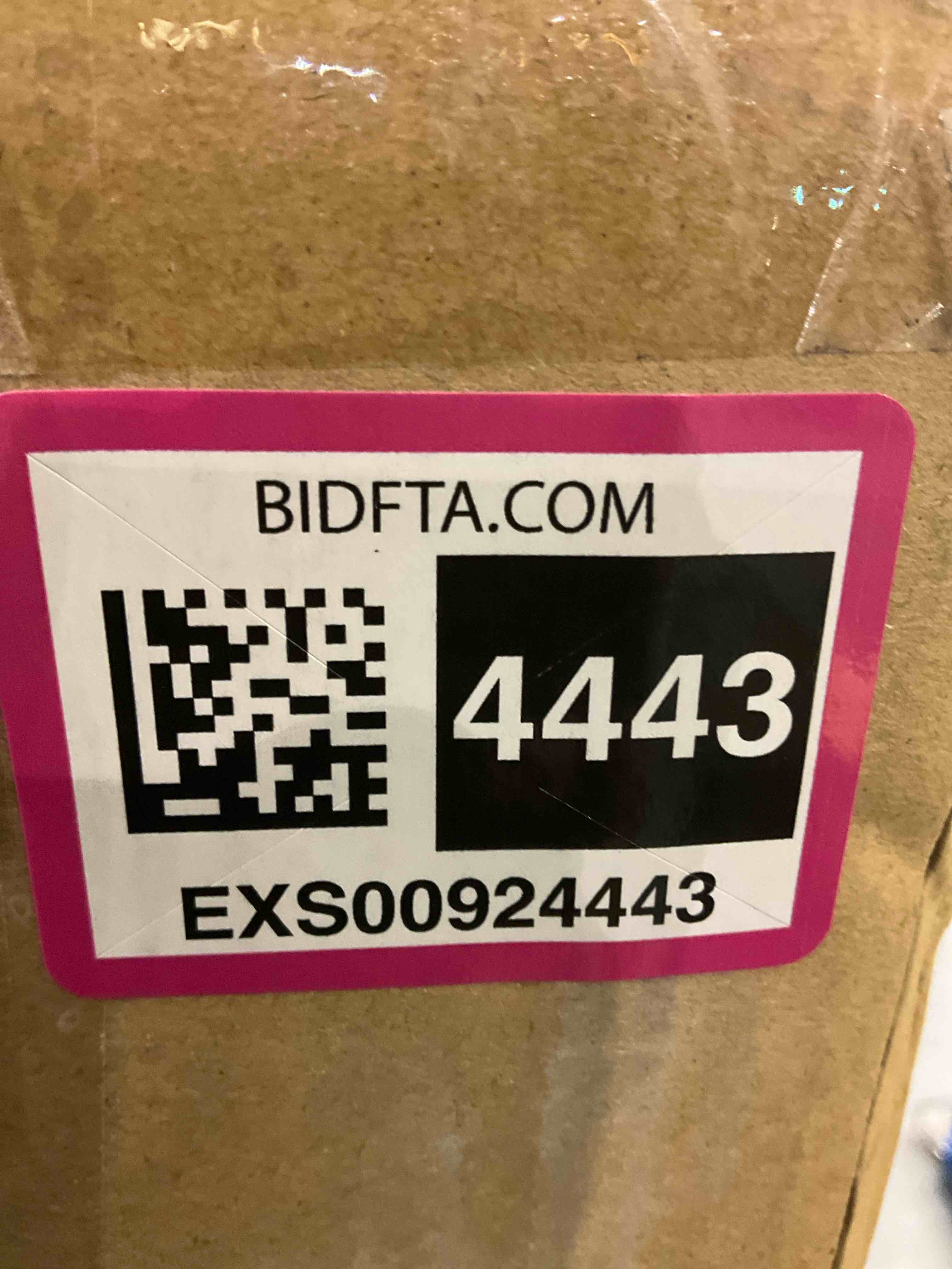 https://s3.amazonaws.com/lotting-images-prod/bidfta/EXS00924443_1703095549499.jpeg