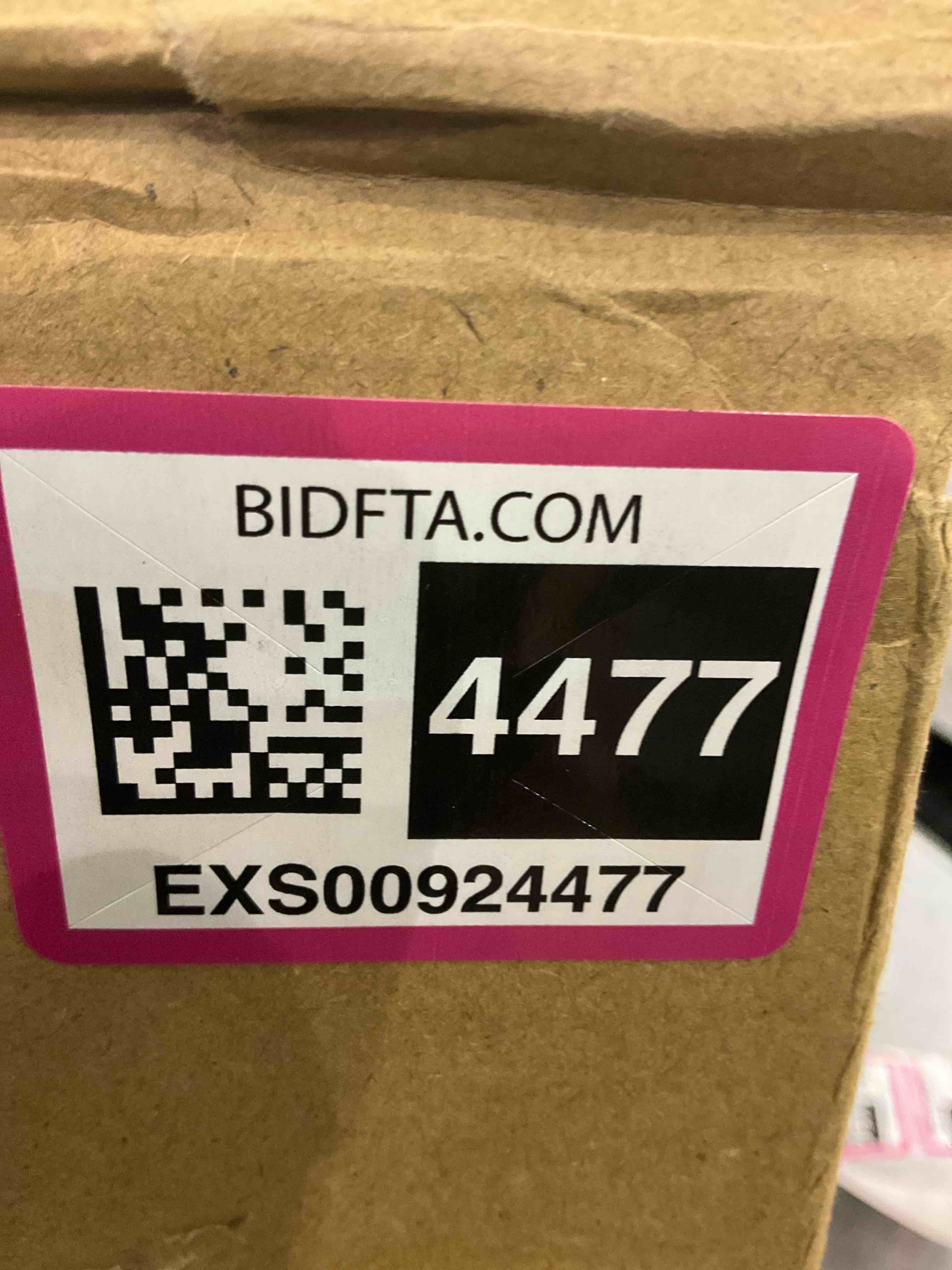 https://s3.amazonaws.com/lotting-images-prod/bidfta/EXS00924477_1703102397867.jpeg