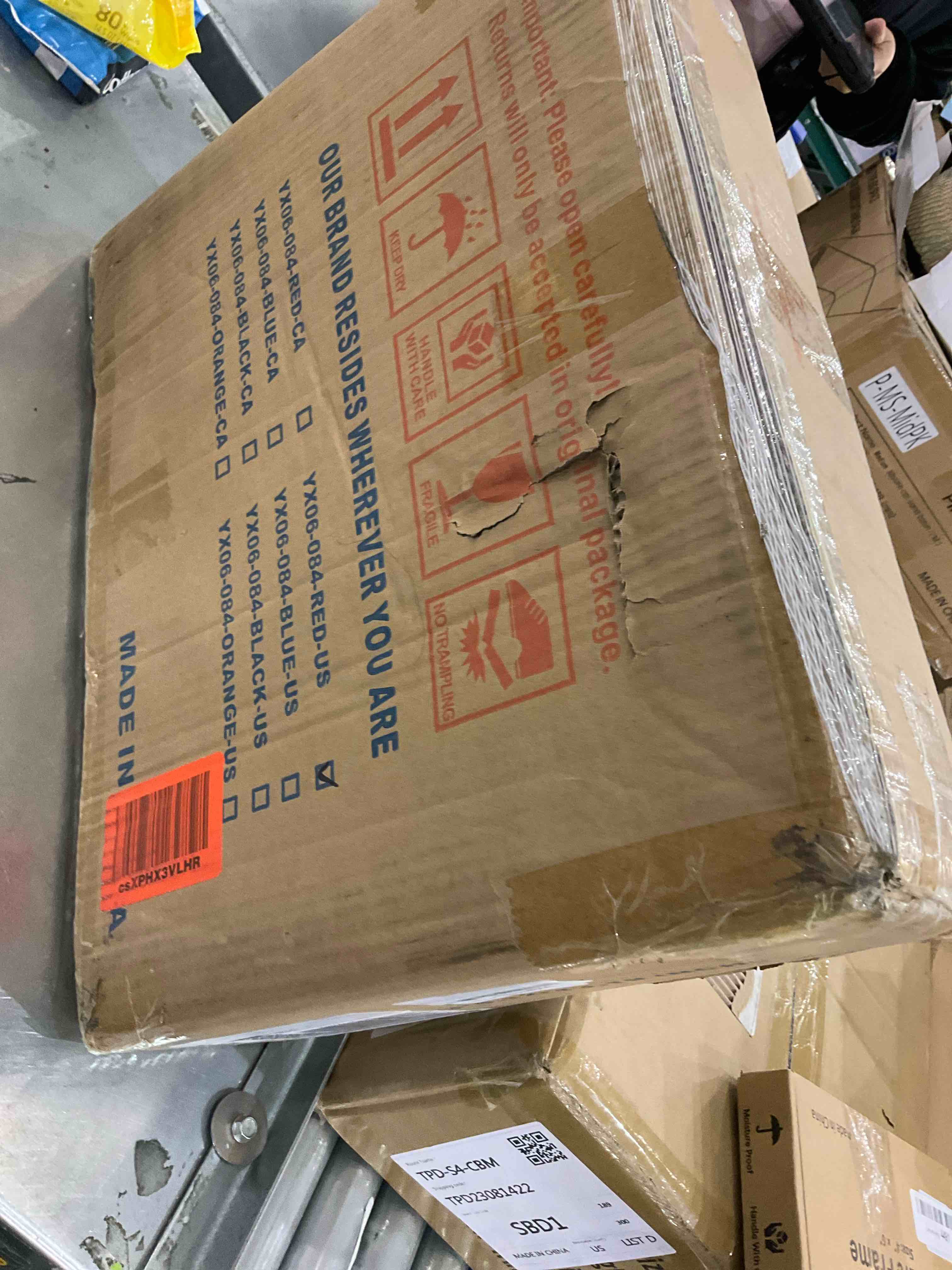 https://s3.amazonaws.com/lotting-images-prod/bidfta/EXS00924839_1703695905785.jpeg
