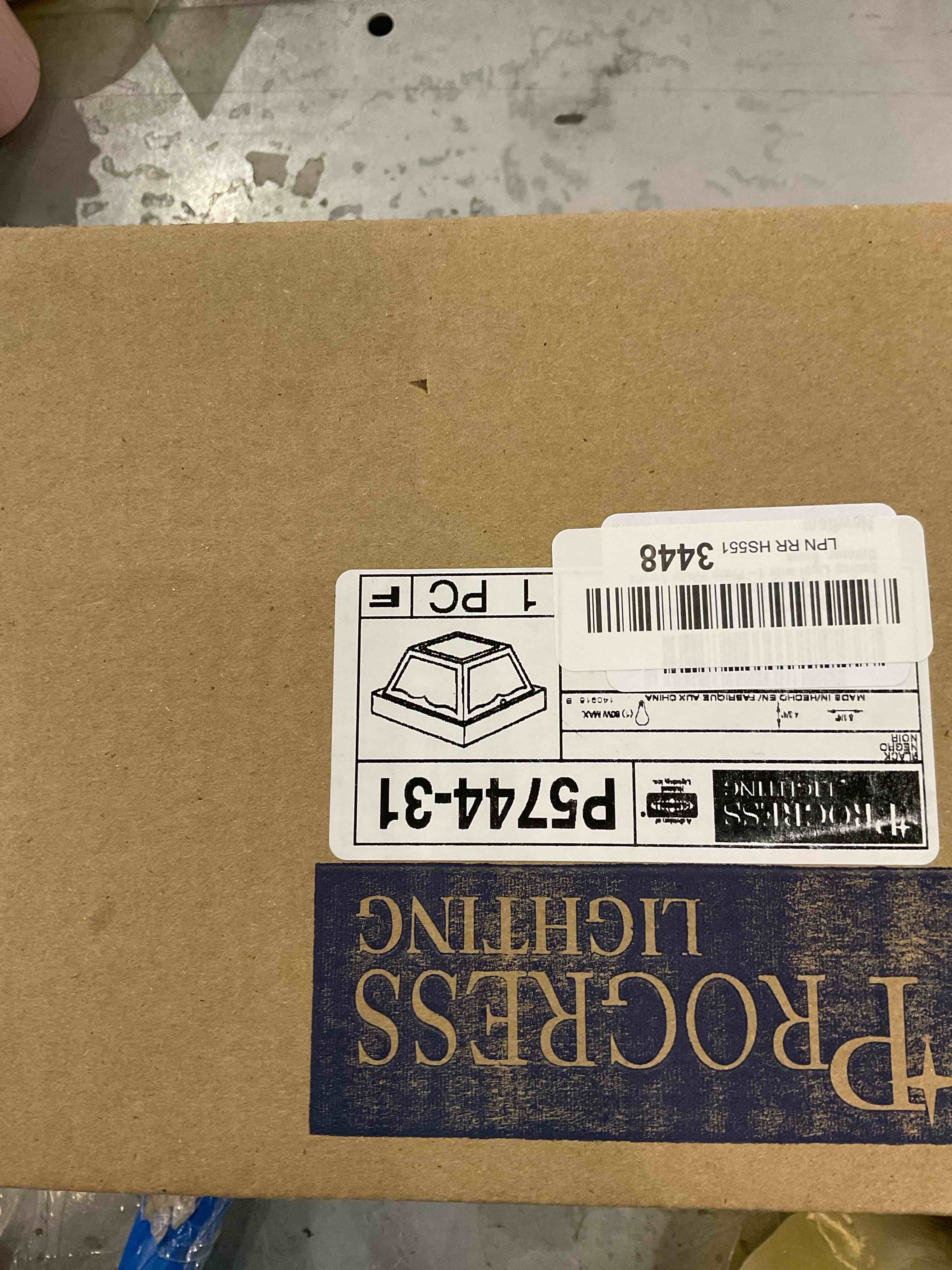 https://s3.amazonaws.com/lotting-images-prod/bidfta/EXS00925271_1701705786152.jpeg