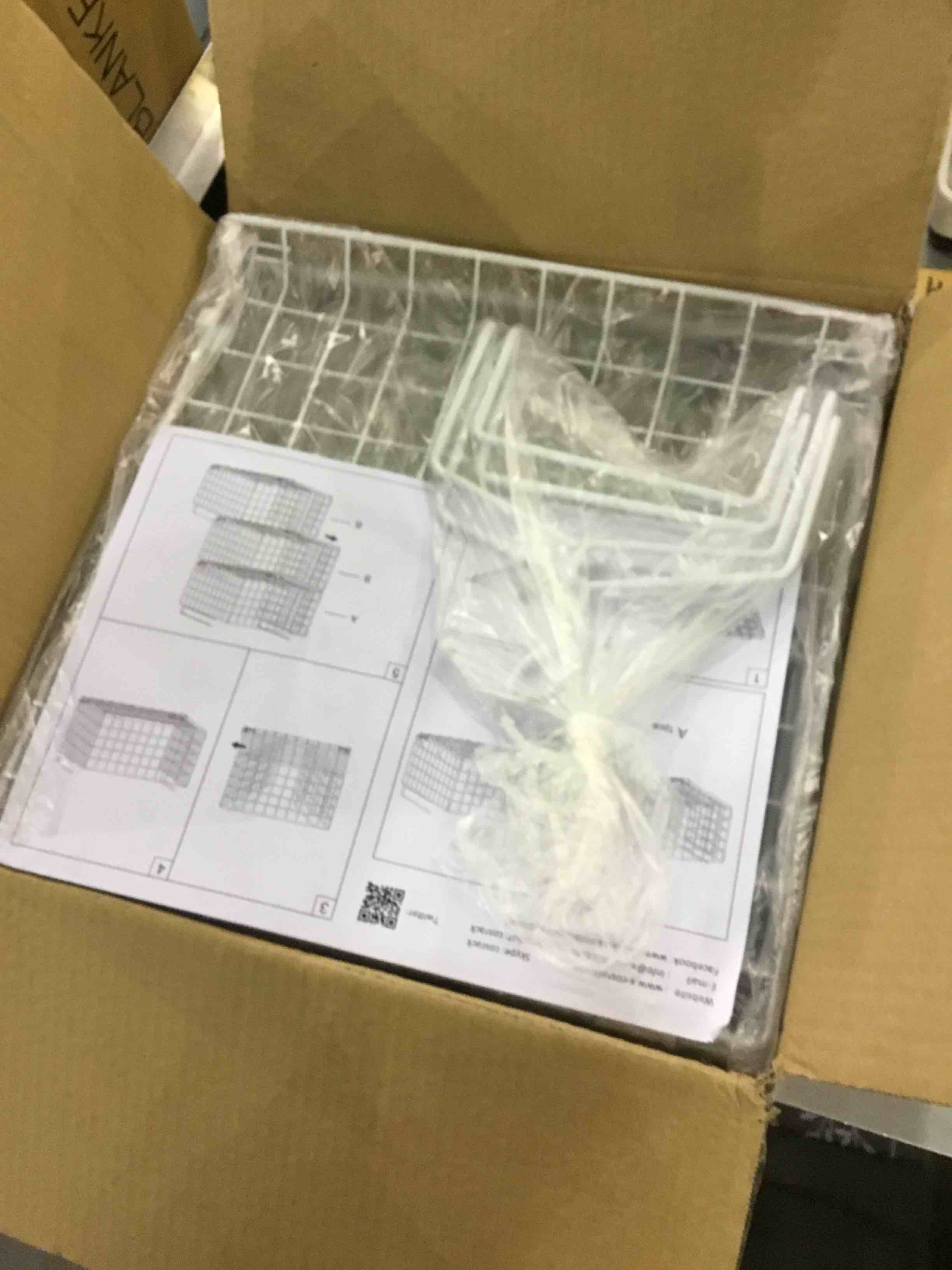 https://s3.amazonaws.com/lotting-images-prod/bidfta/EXS00925737_1701696808706.jpeg