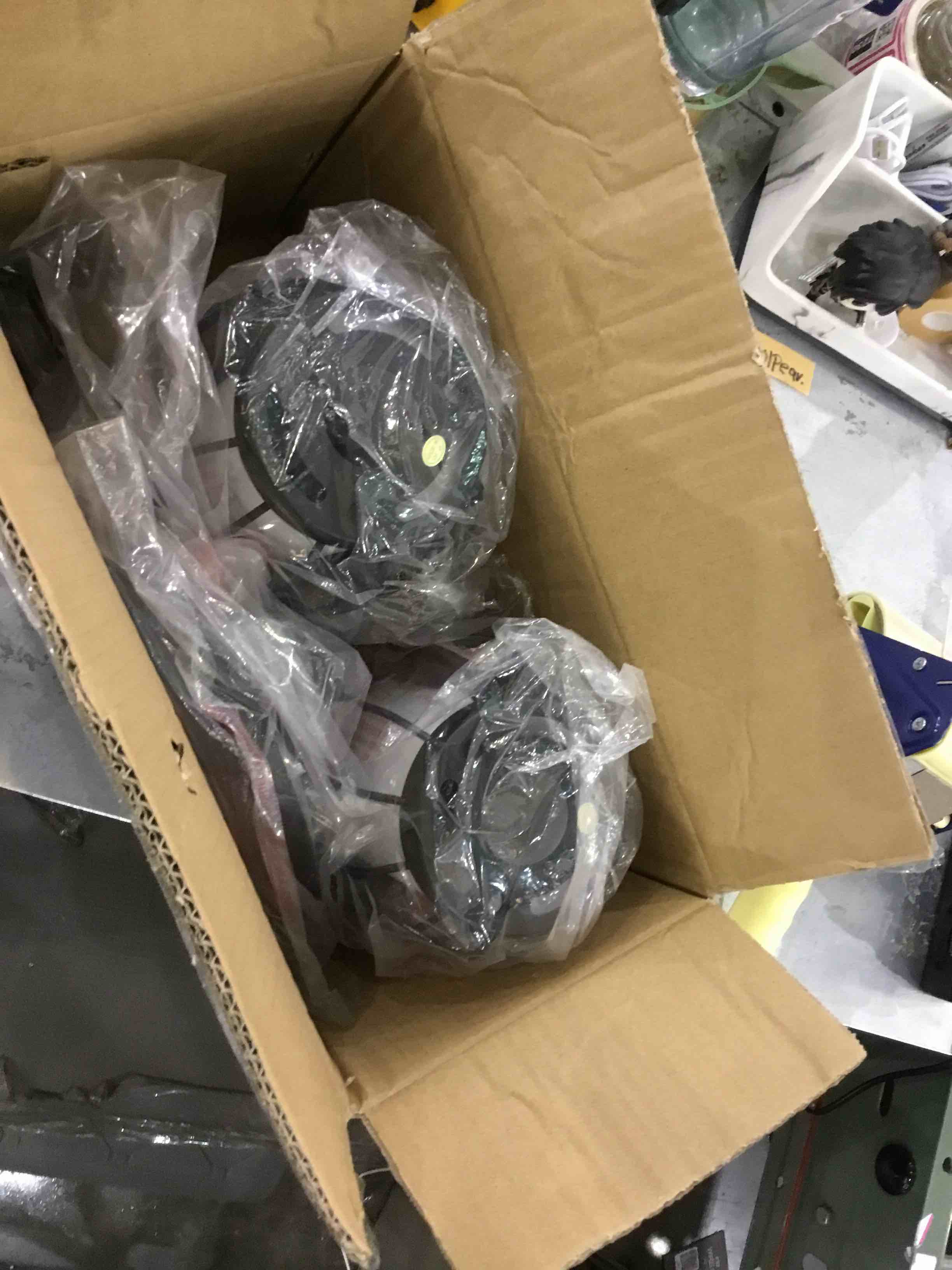 https://s3.amazonaws.com/lotting-images-prod/bidfta/EXS00925764_1701701825017.jpeg