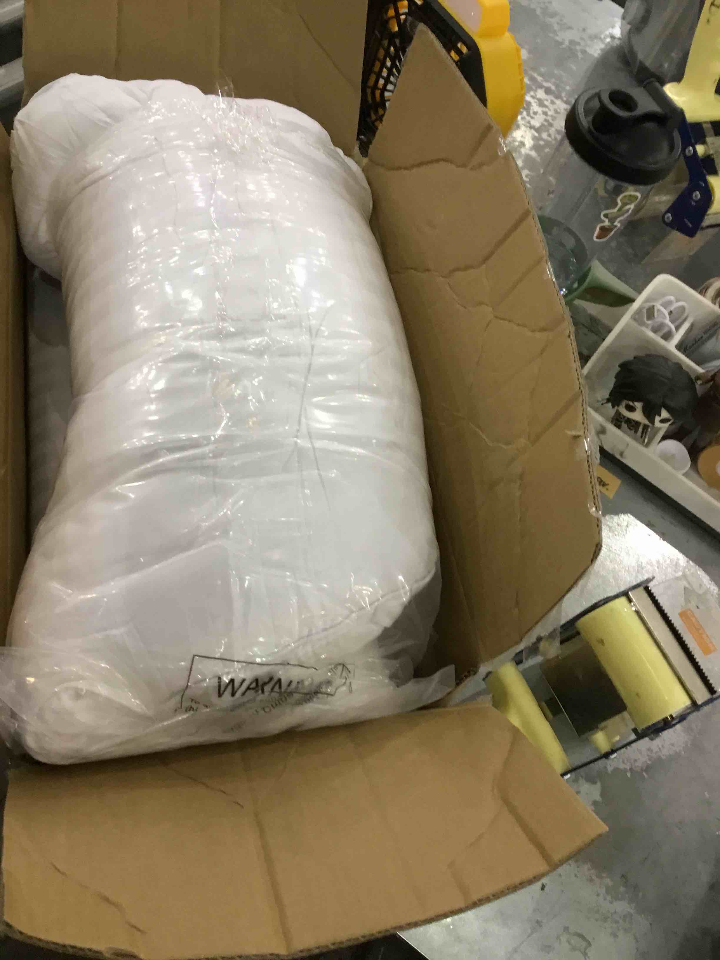 https://s3.amazonaws.com/lotting-images-prod/bidfta/EXS00925767_1701701924610.jpeg
