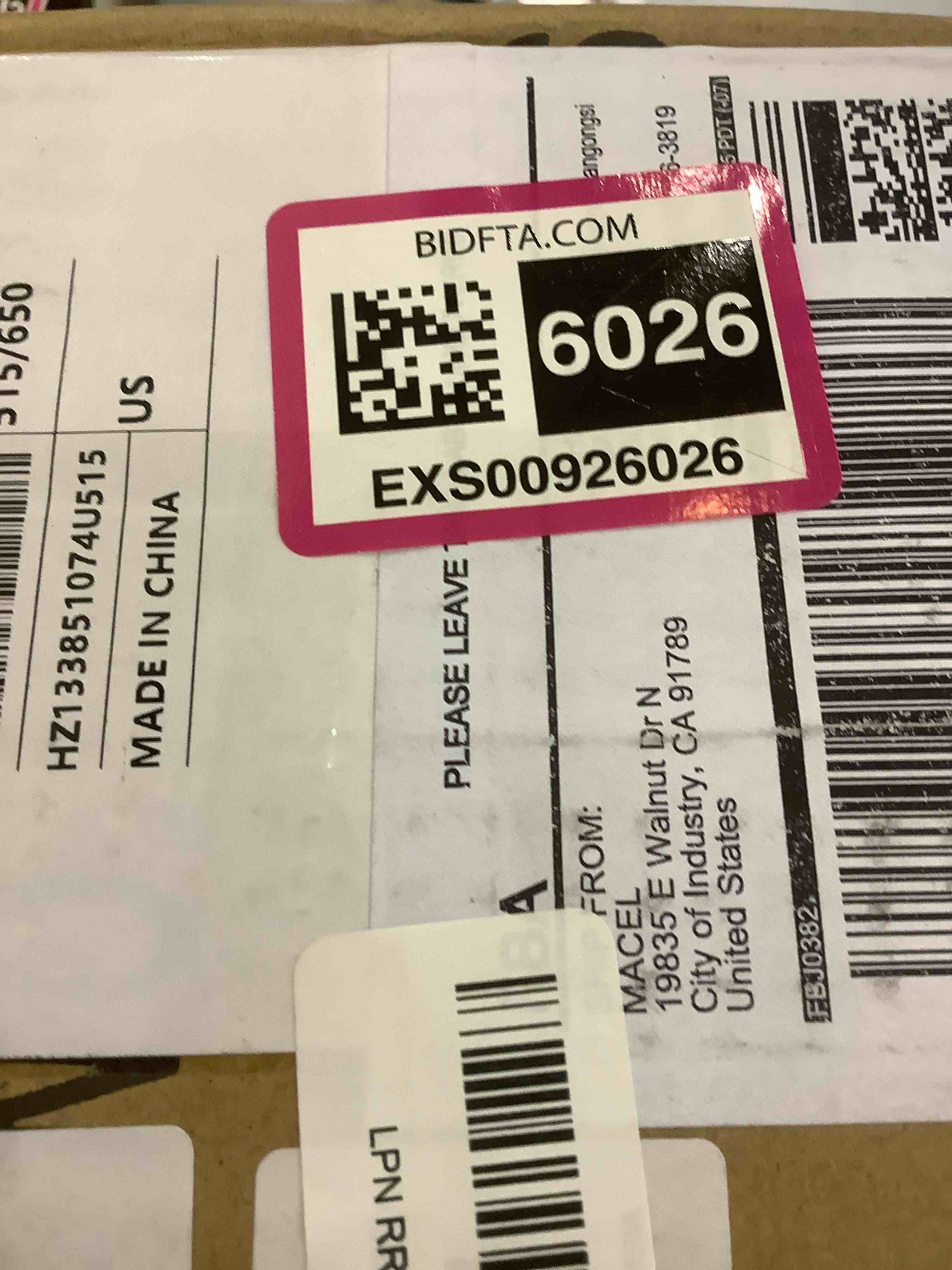 https://s3.amazonaws.com/lotting-images-prod/bidfta/EXS00926026_1702576067399.jpeg