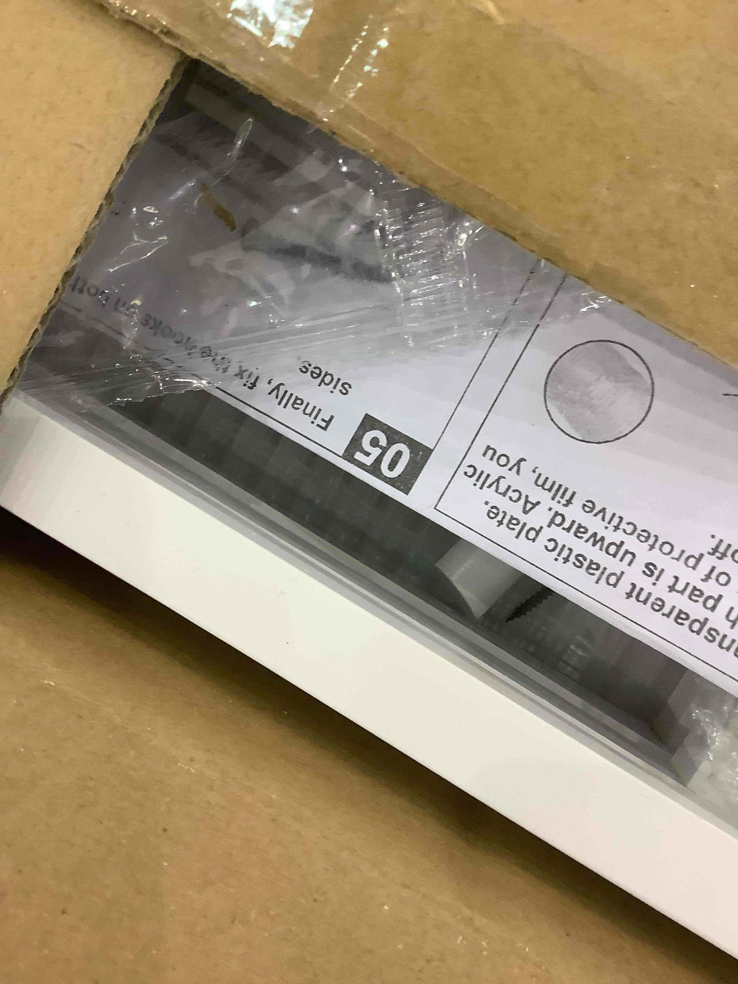 https://s3.amazonaws.com/lotting-images-prod/bidfta/EXS00926135_1702651111348.jpeg