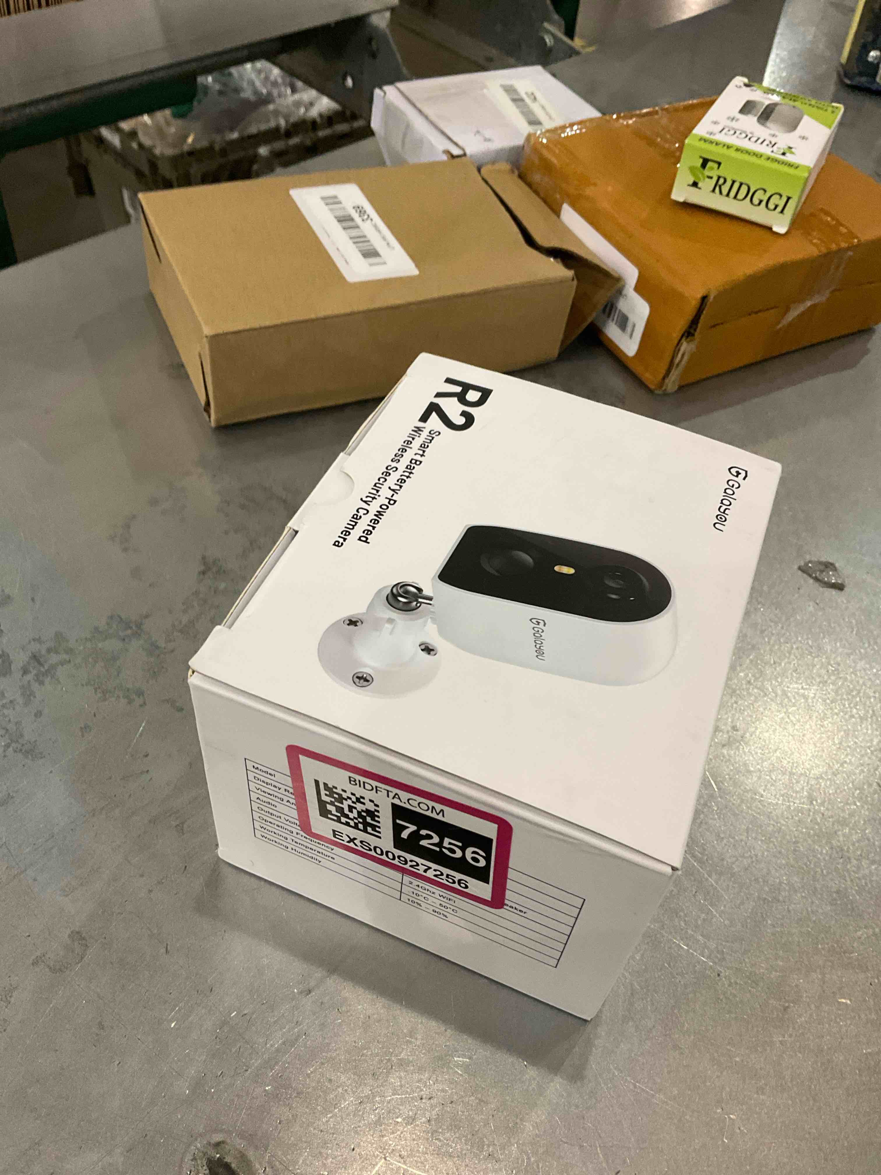 https://s3.amazonaws.com/lotting-images-prod/bidfta/EXS00927256_1702393740502.jpeg
