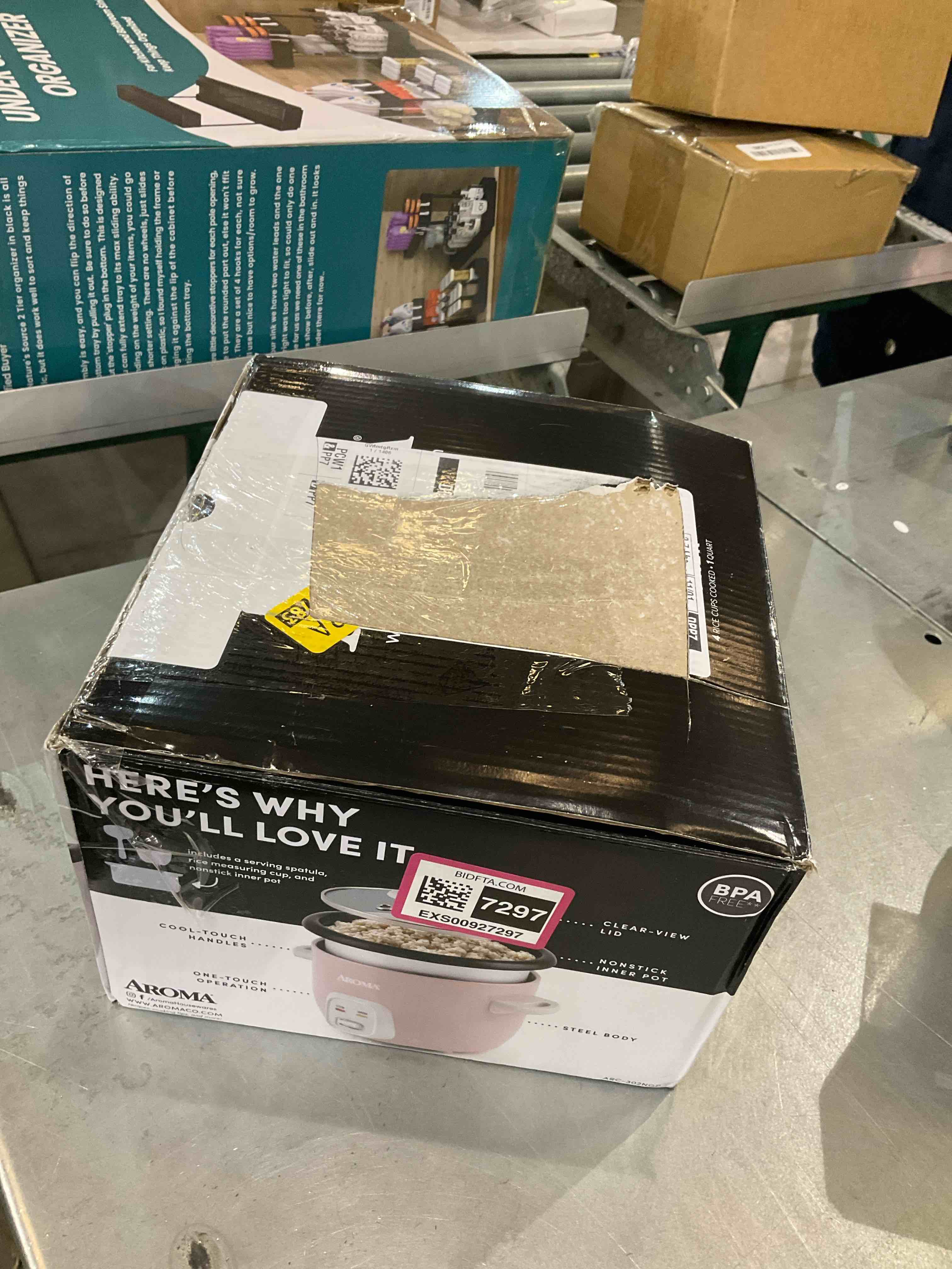 https://s3.amazonaws.com/lotting-images-prod/bidfta/EXS00927297_1702404498021.jpeg