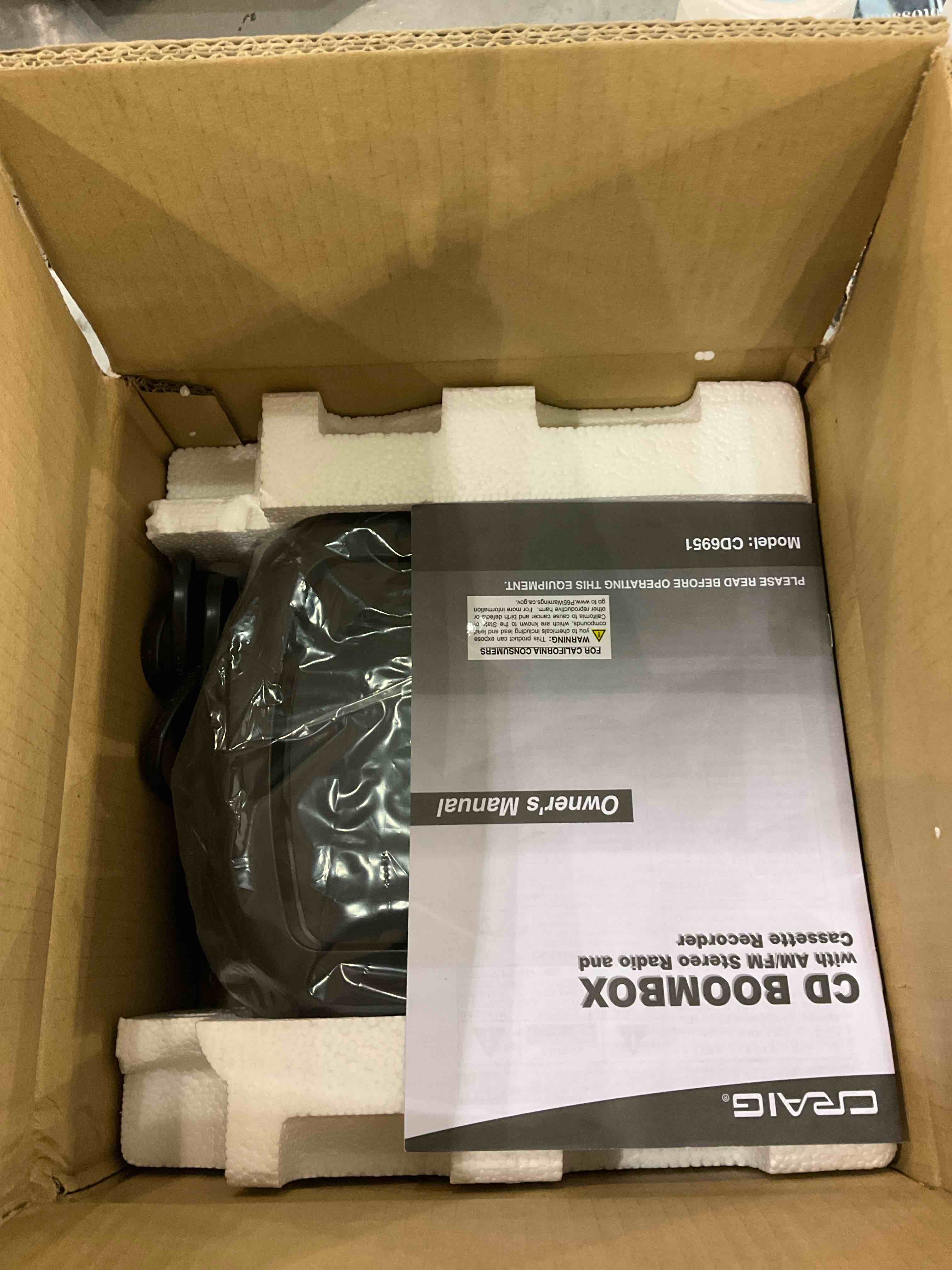 https://s3.amazonaws.com/lotting-images-prod/bidfta/EXS00927676_1701261681602.jpeg