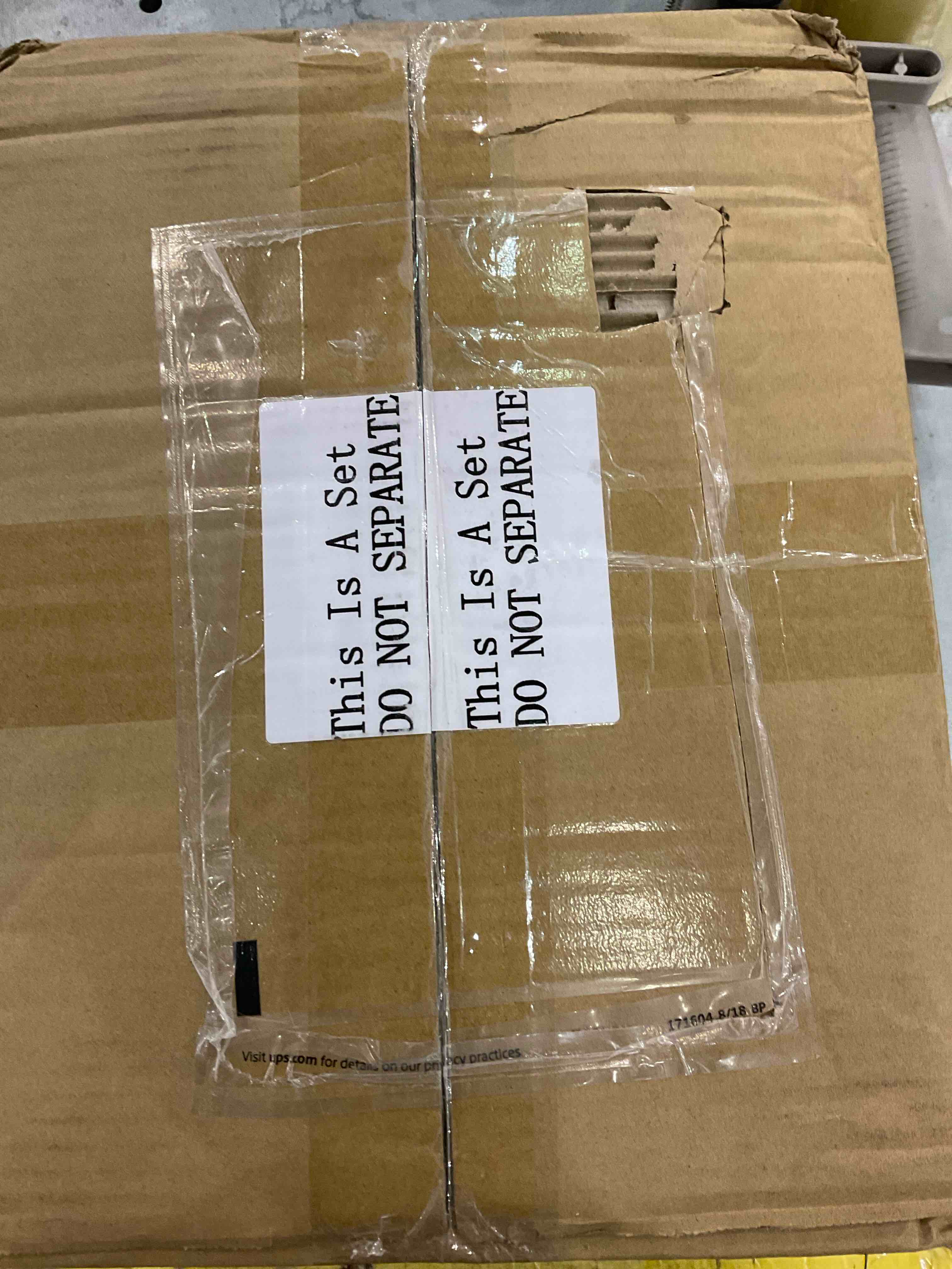 https://s3.amazonaws.com/lotting-images-prod/bidfta/EXS00928567_1701867230128.jpeg