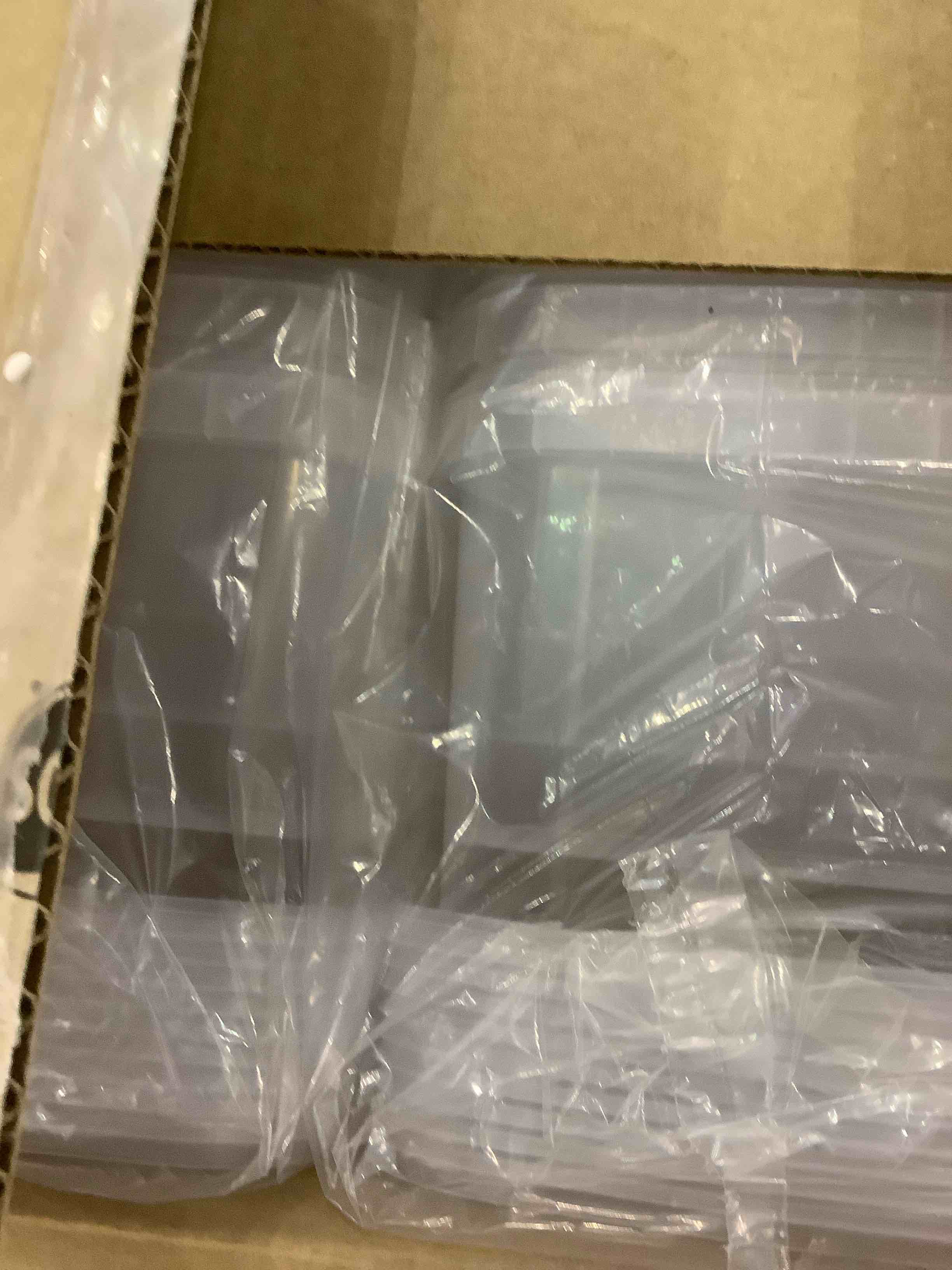 https://s3.amazonaws.com/lotting-images-prod/bidfta/EXS00929199_1703100153280.jpeg