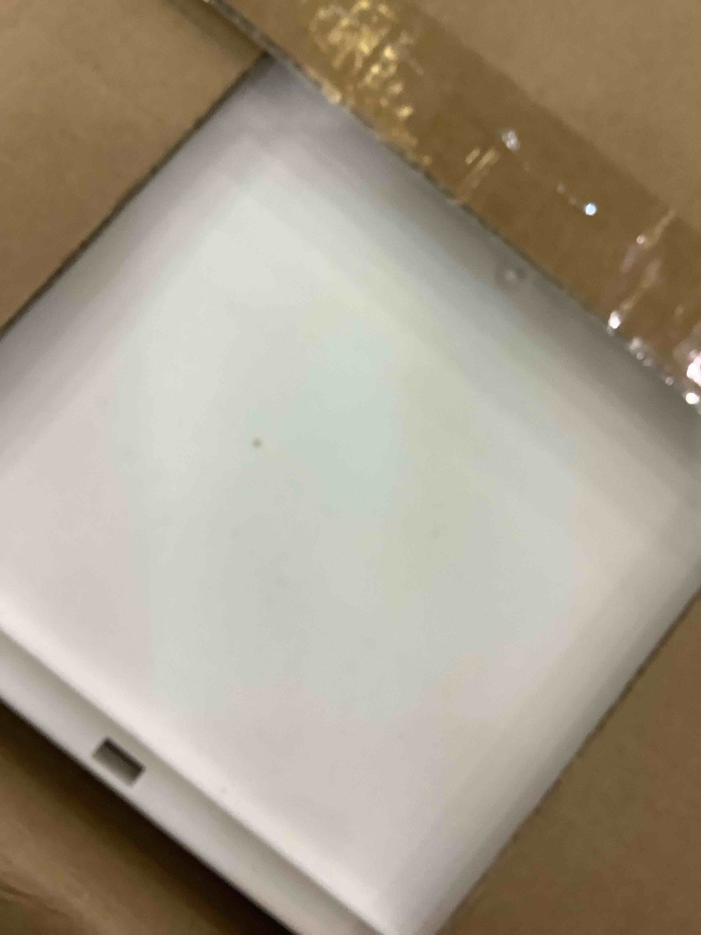 https://s3.amazonaws.com/lotting-images-prod/bidfta/EXS00929338_1703187035020.jpeg