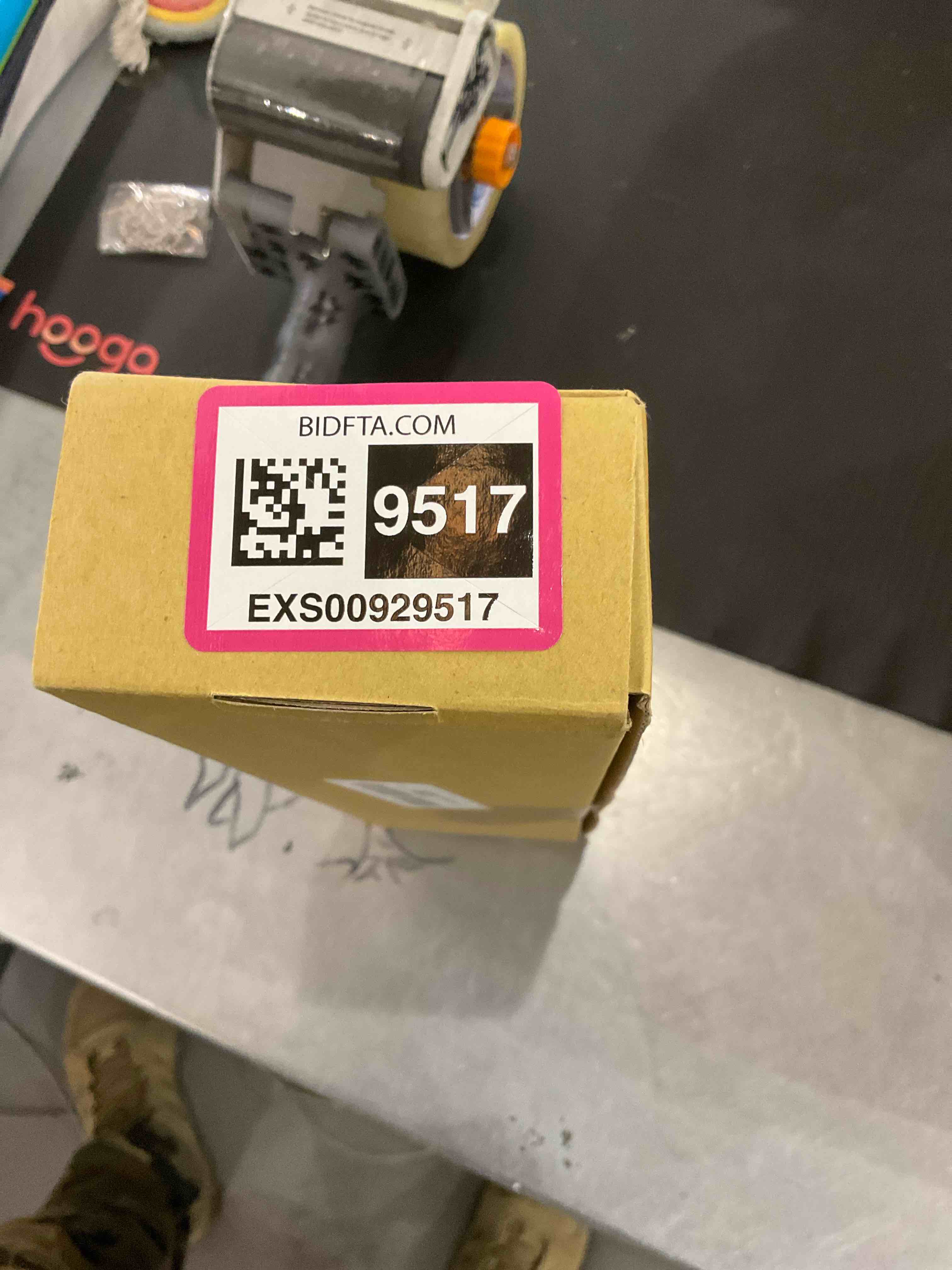 https://s3.amazonaws.com/lotting-images-prod/bidfta/EXS00929517_1702654412974.jpeg