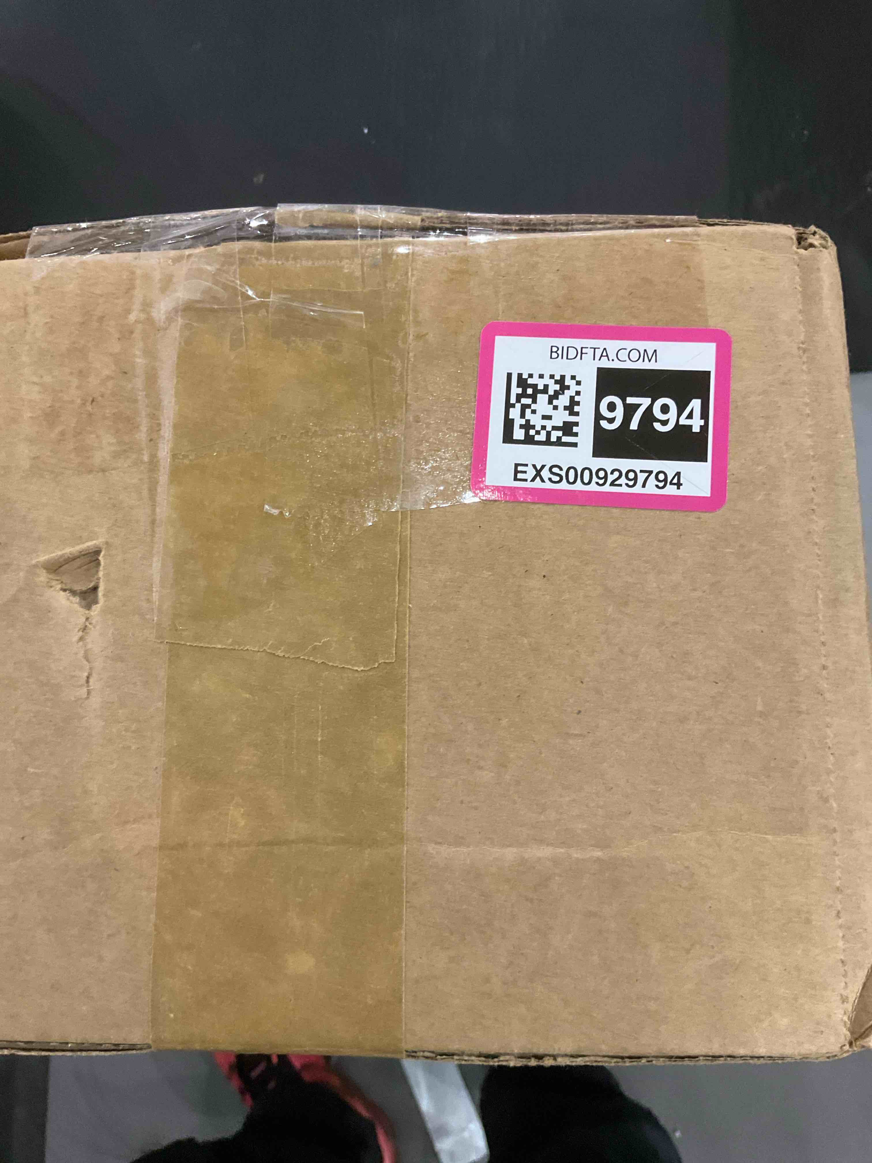 https://s3.amazonaws.com/lotting-images-prod/bidfta/EXS00929794_1702991847386.jpeg