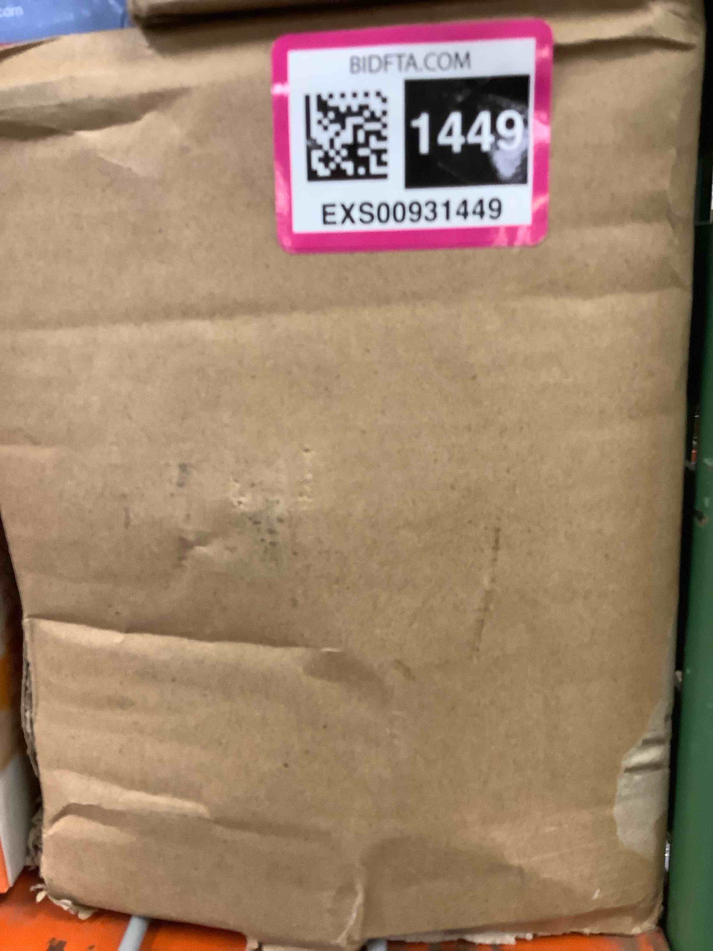https://s3.amazonaws.com/lotting-images-prod/bidfta/EXS00931449_1701897438500.jpeg