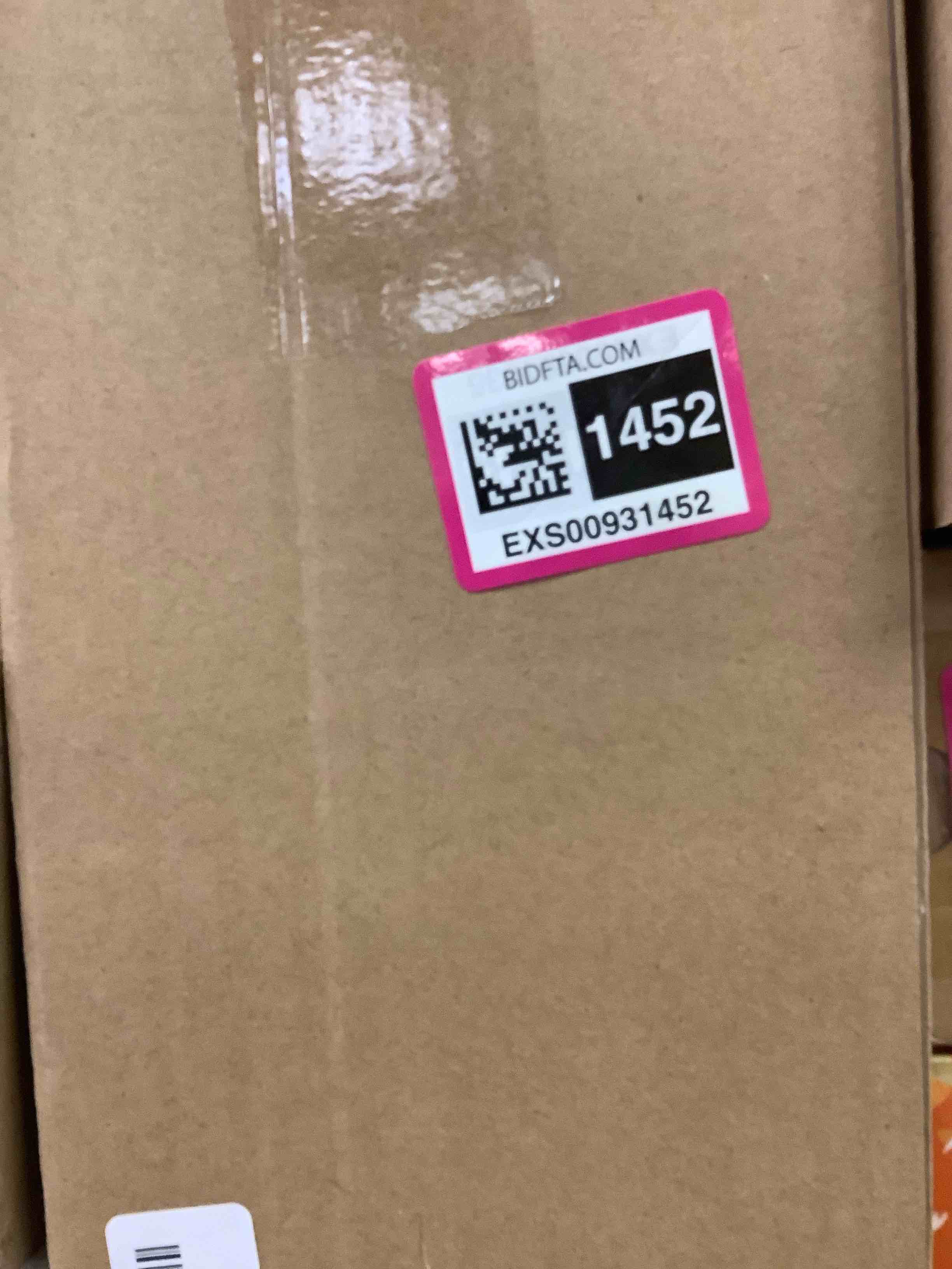 https://s3.amazonaws.com/lotting-images-prod/bidfta/EXS00931452_1701897861764.jpeg