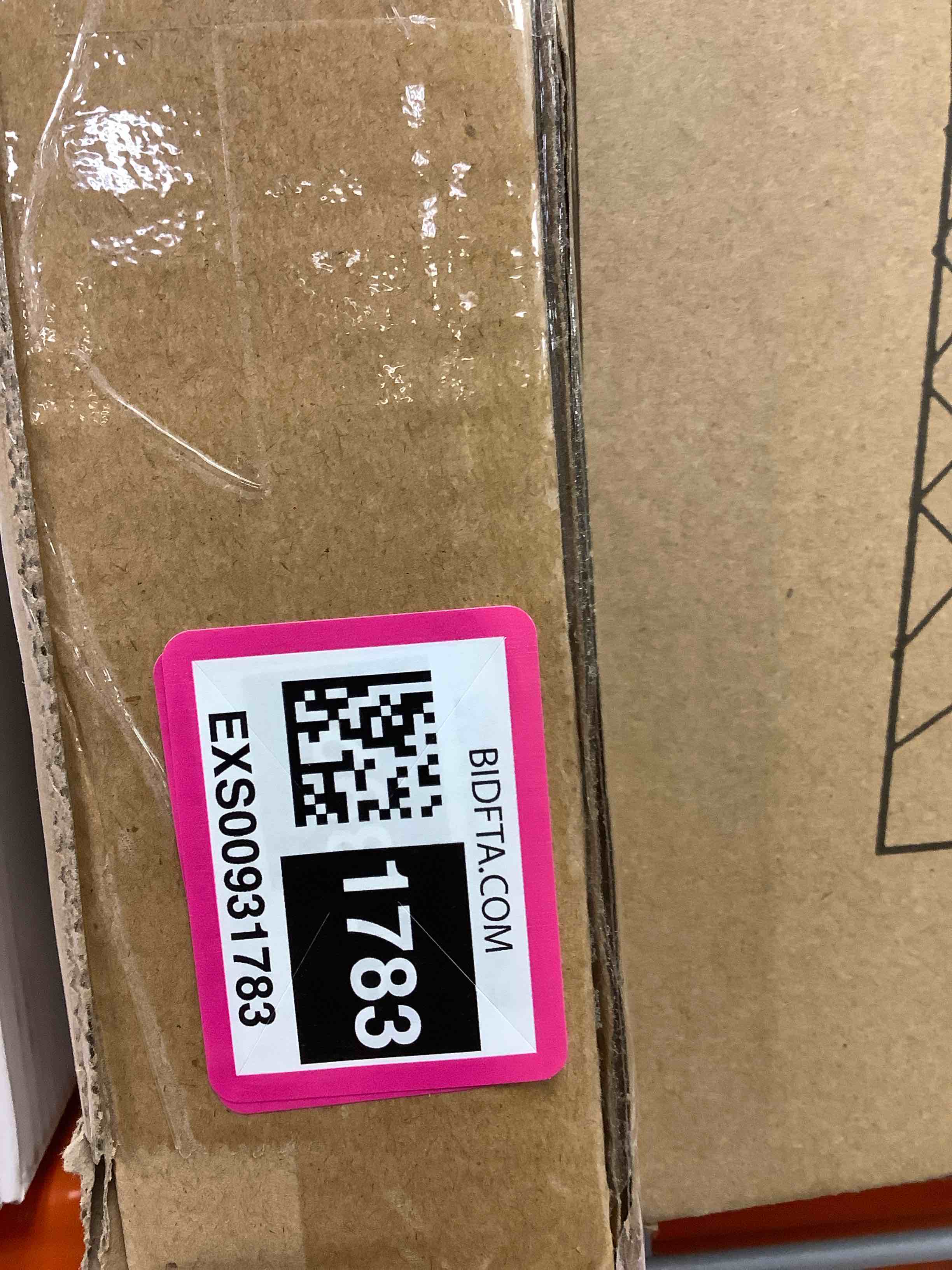 https://s3.amazonaws.com/lotting-images-prod/bidfta/EXS00931783_1701902505263.jpeg
