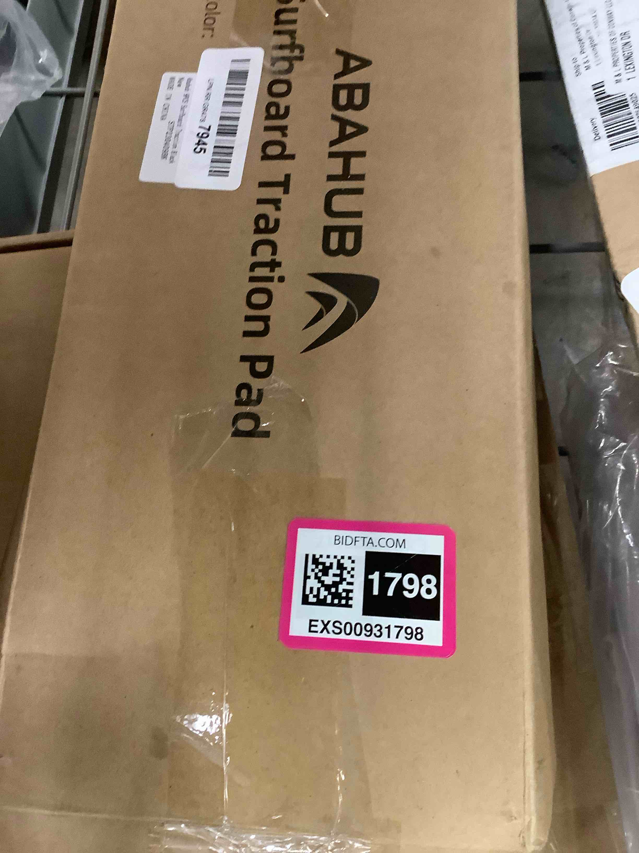 https://s3.amazonaws.com/lotting-images-prod/bidfta/EXS00931798_1701906145385.jpeg