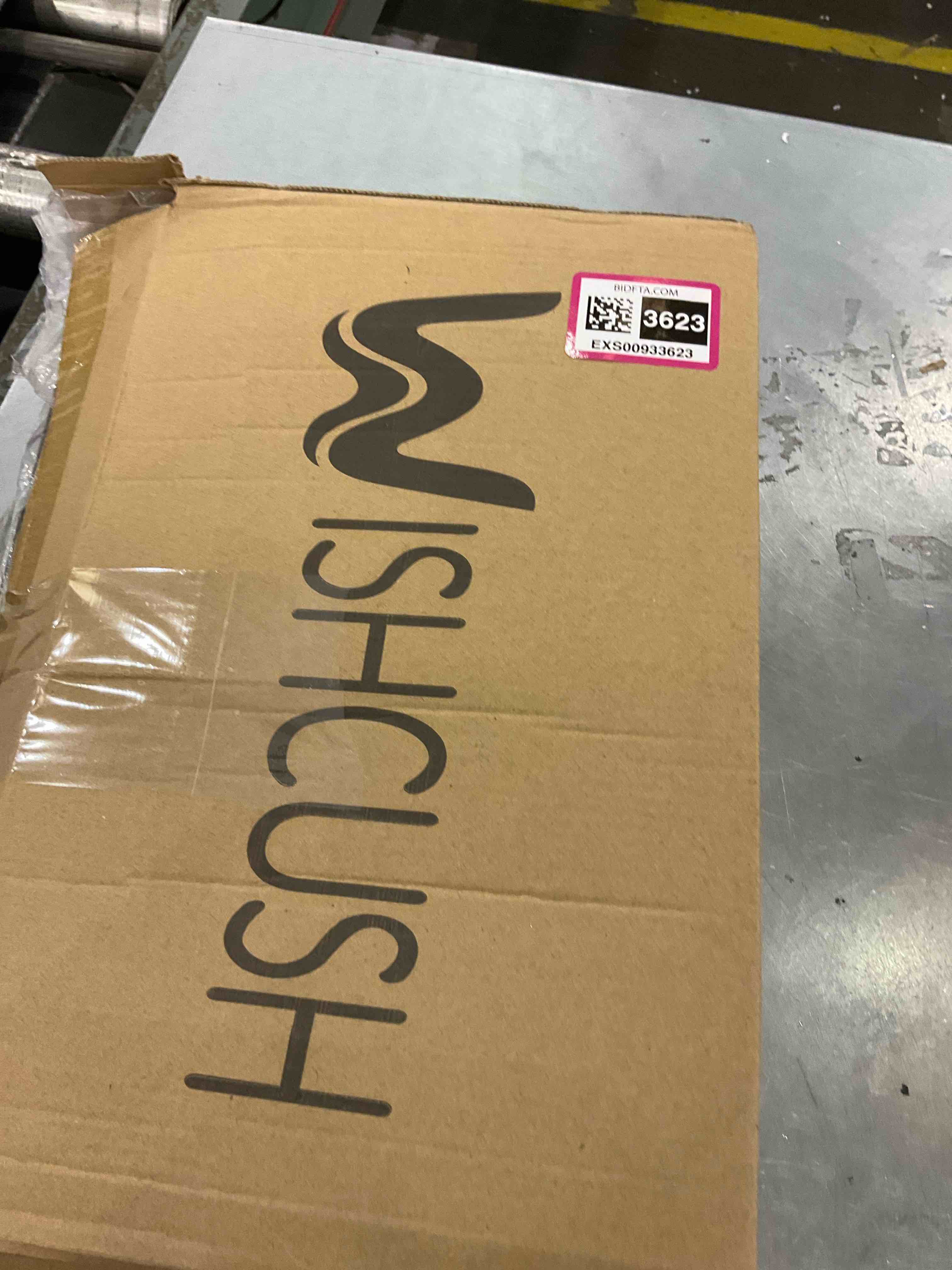 https://s3.amazonaws.com/lotting-images-prod/bidfta/EXS00933623_1699906758454.jpeg