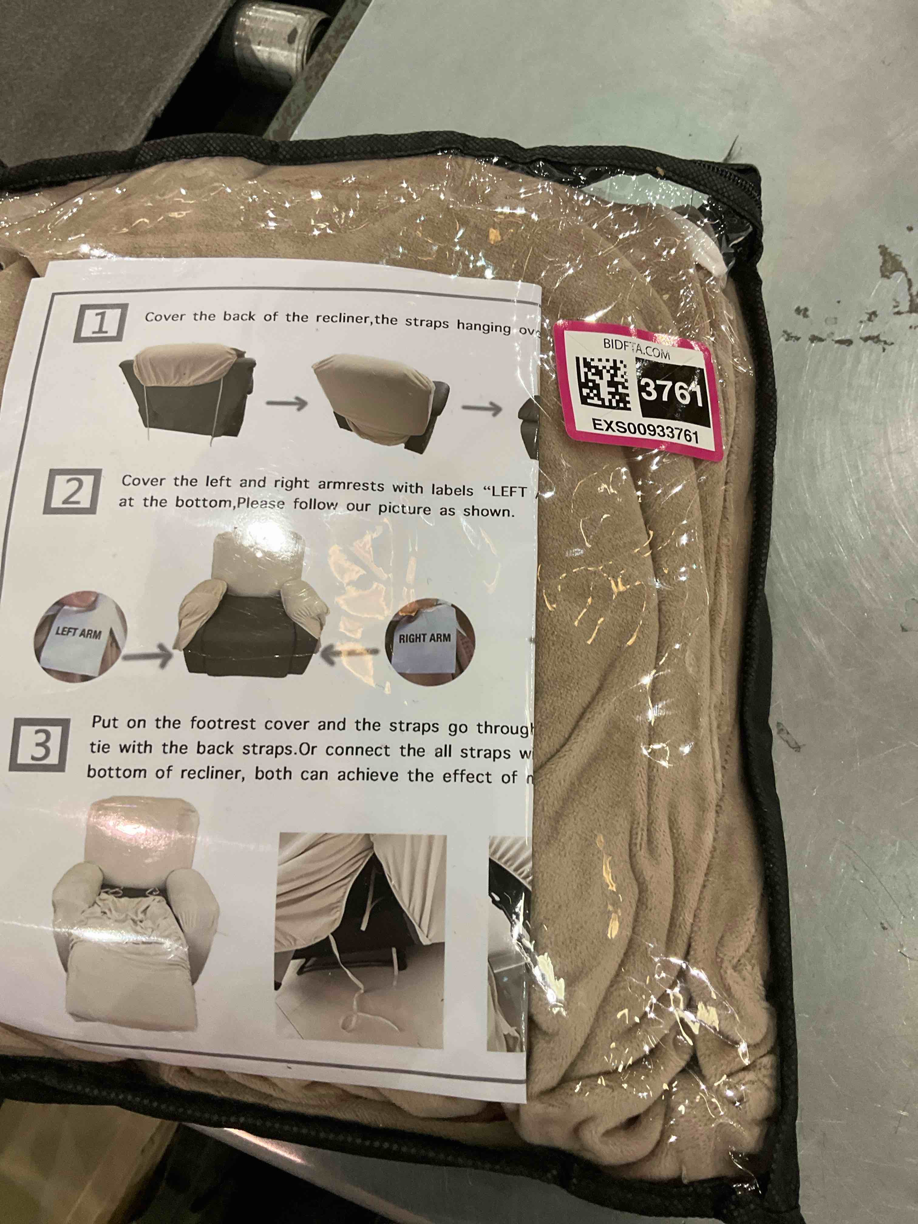 https://s3.amazonaws.com/lotting-images-prod/bidfta/EXS00933761_1699991101893.jpeg