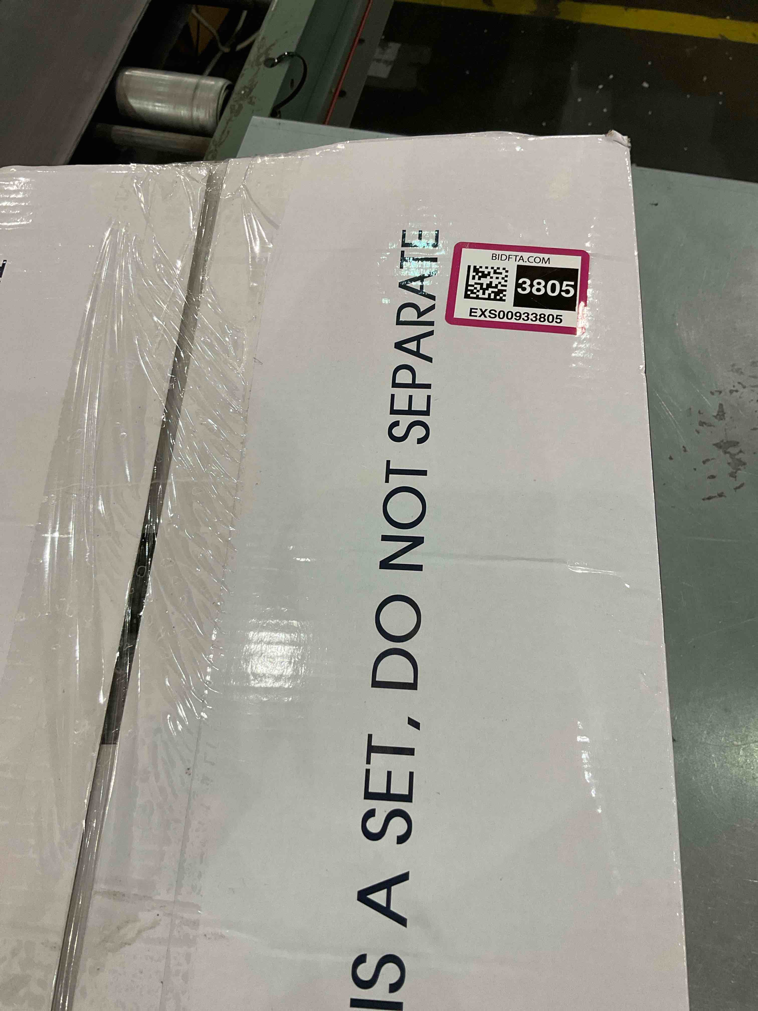 https://s3.amazonaws.com/lotting-images-prod/bidfta/EXS00933805_1700054570254.jpeg