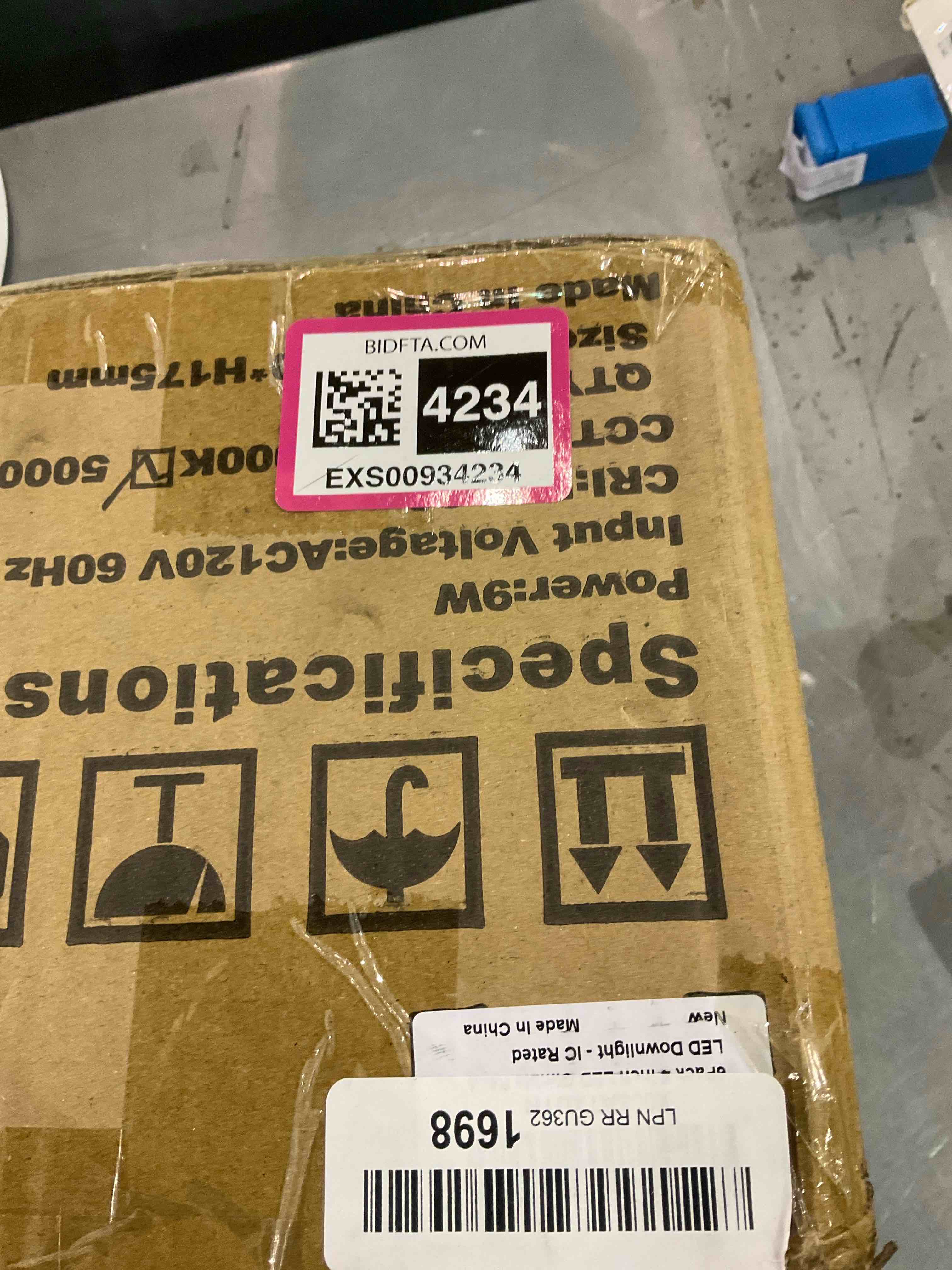 https://s3.amazonaws.com/lotting-images-prod/bidfta/EXS00934234_1699276414538.jpeg