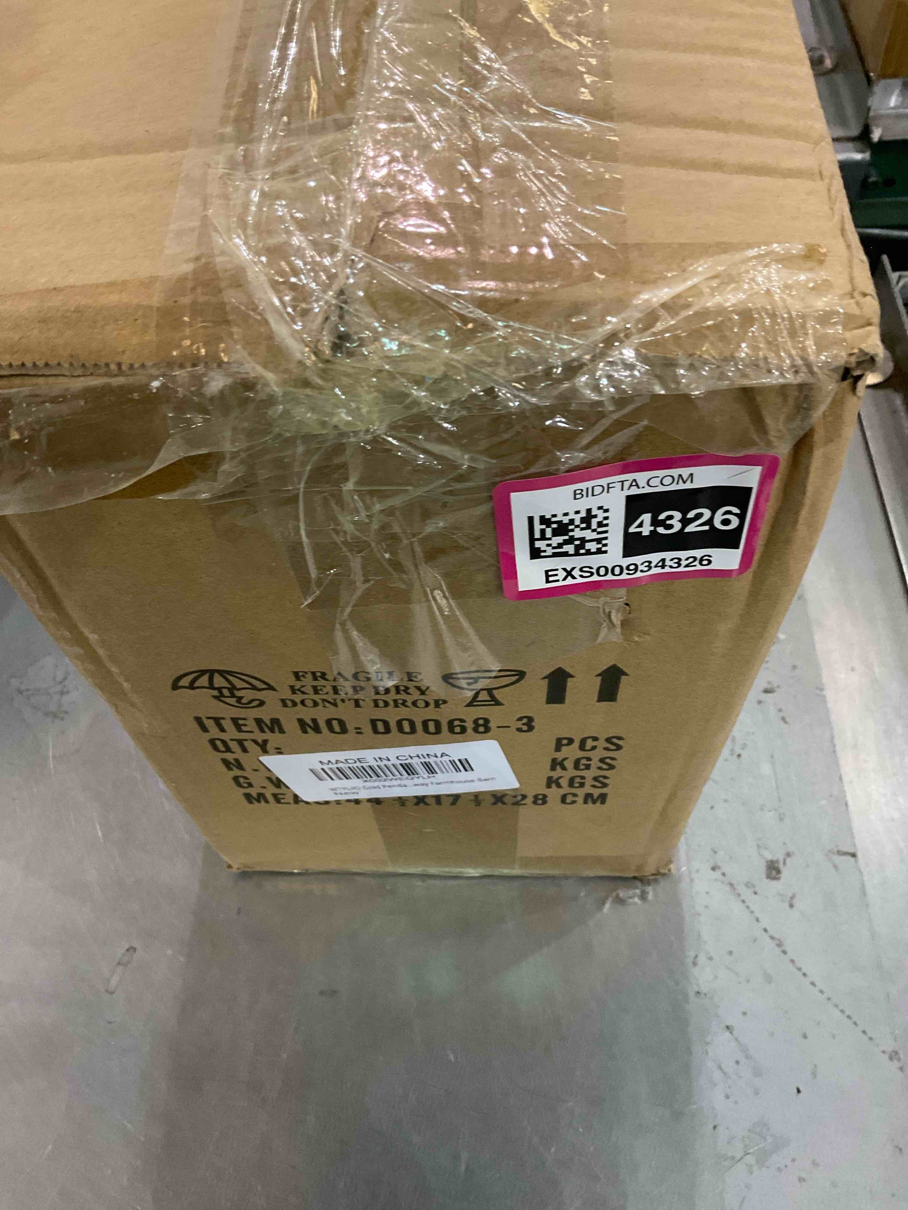 https://s3.amazonaws.com/lotting-images-prod/bidfta/EXS00934326_1699285040487.jpeg