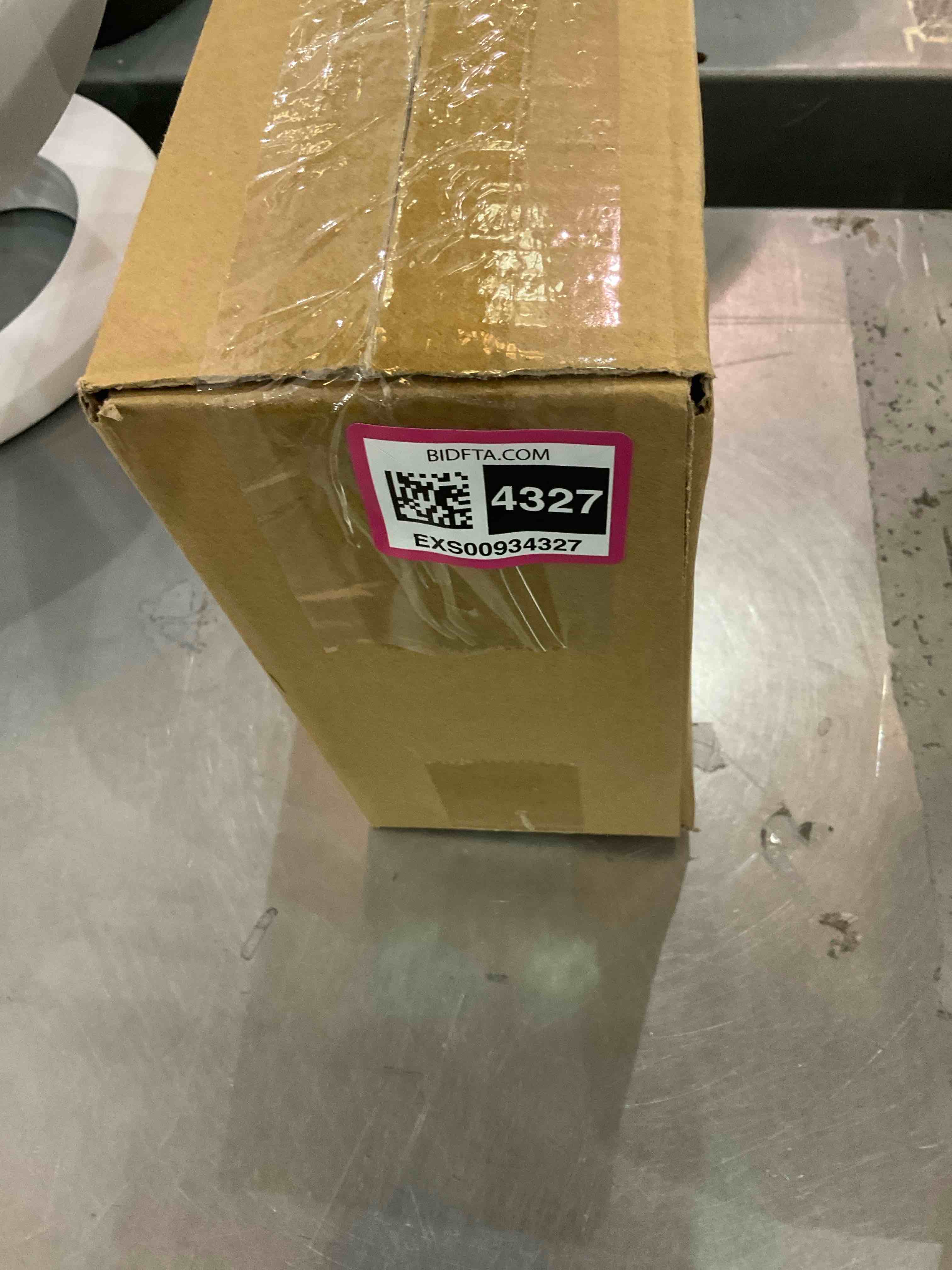 https://s3.amazonaws.com/lotting-images-prod/bidfta/EXS00934327_1699285102509.jpeg